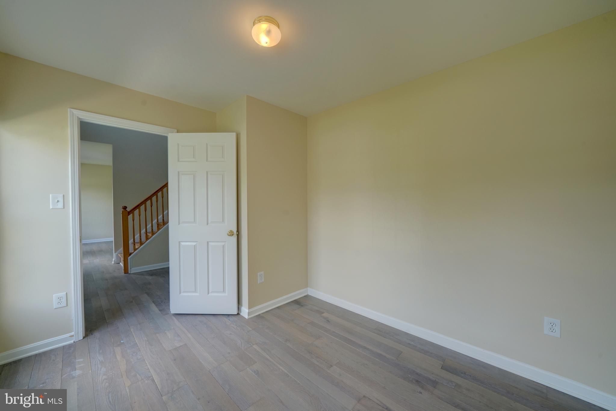 WELLINGTON ESTATES - Residential Lease