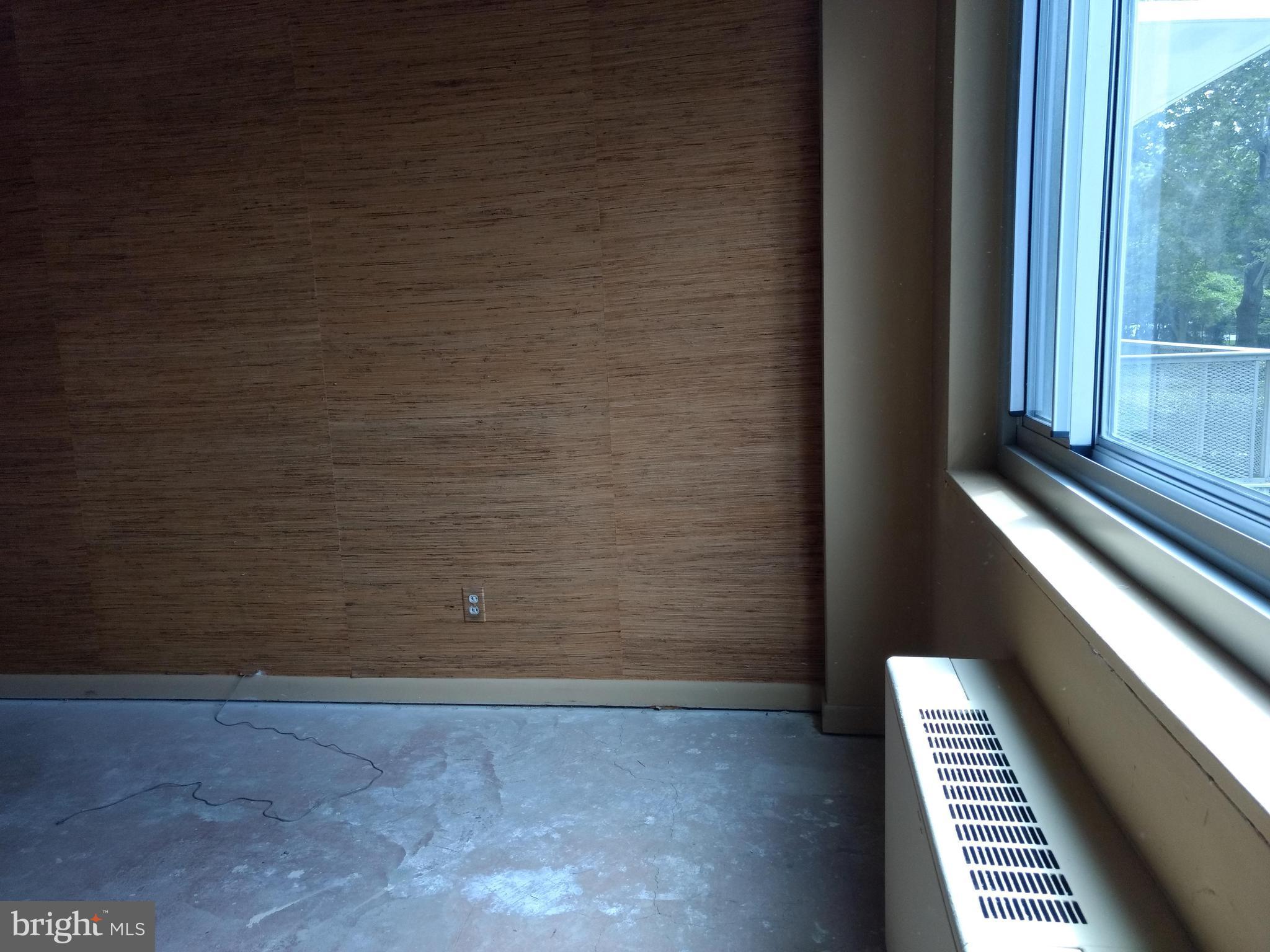 ELEVEN SLADE - Residential