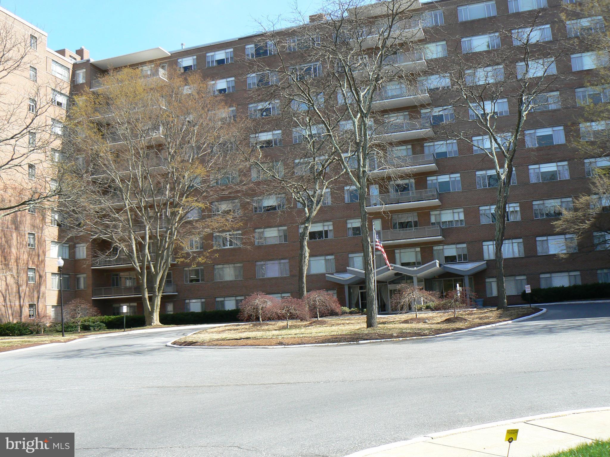 ELEVEN SLADE - Residential