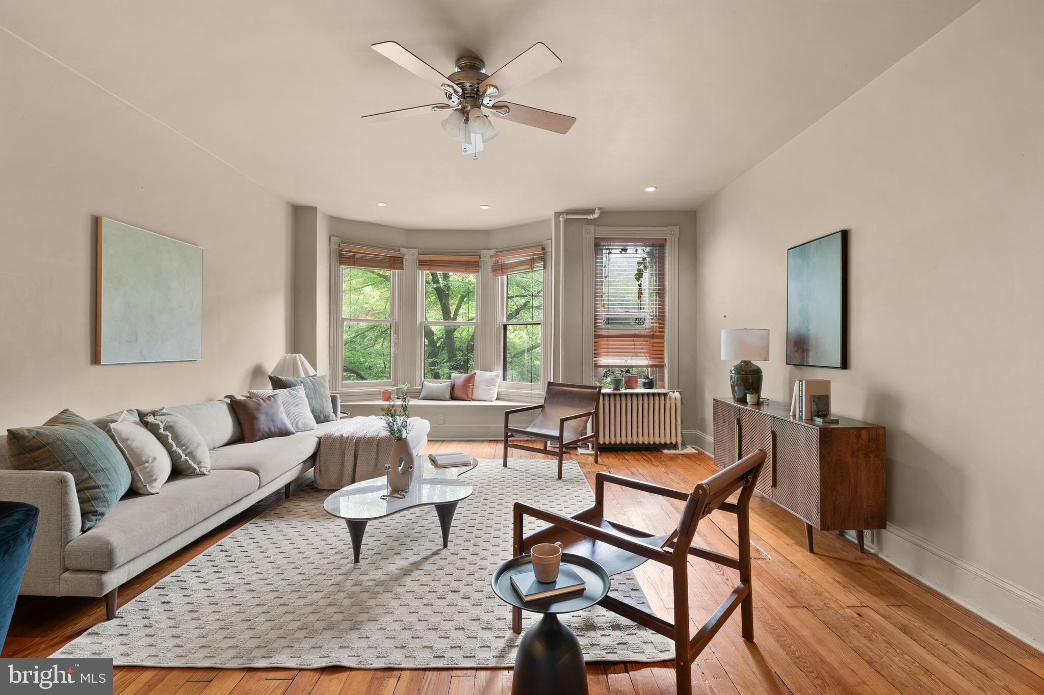 MOUNT ROYAL TERRACE - Residential