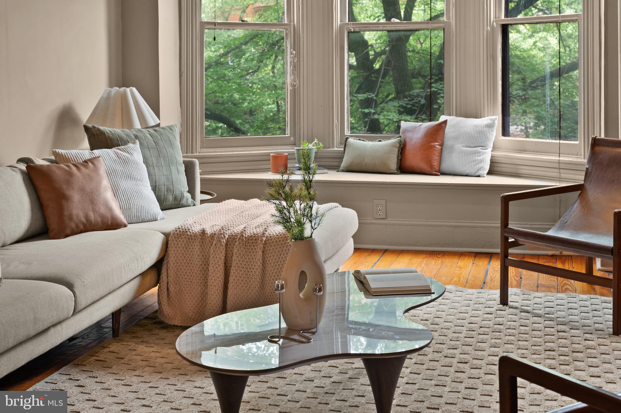 MOUNT ROYAL TERRACE - Residential