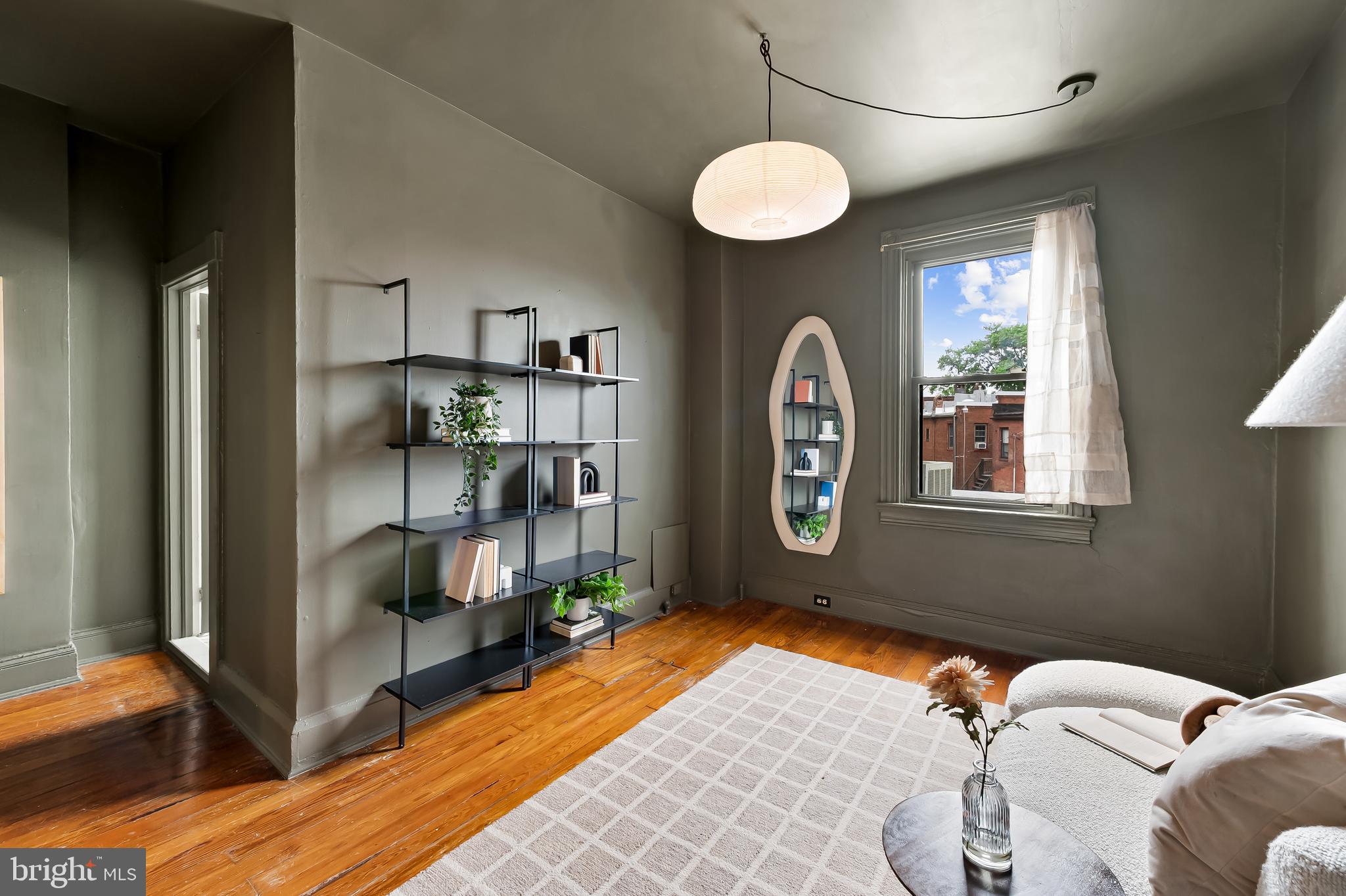 MOUNT ROYAL TERRACE - Residential