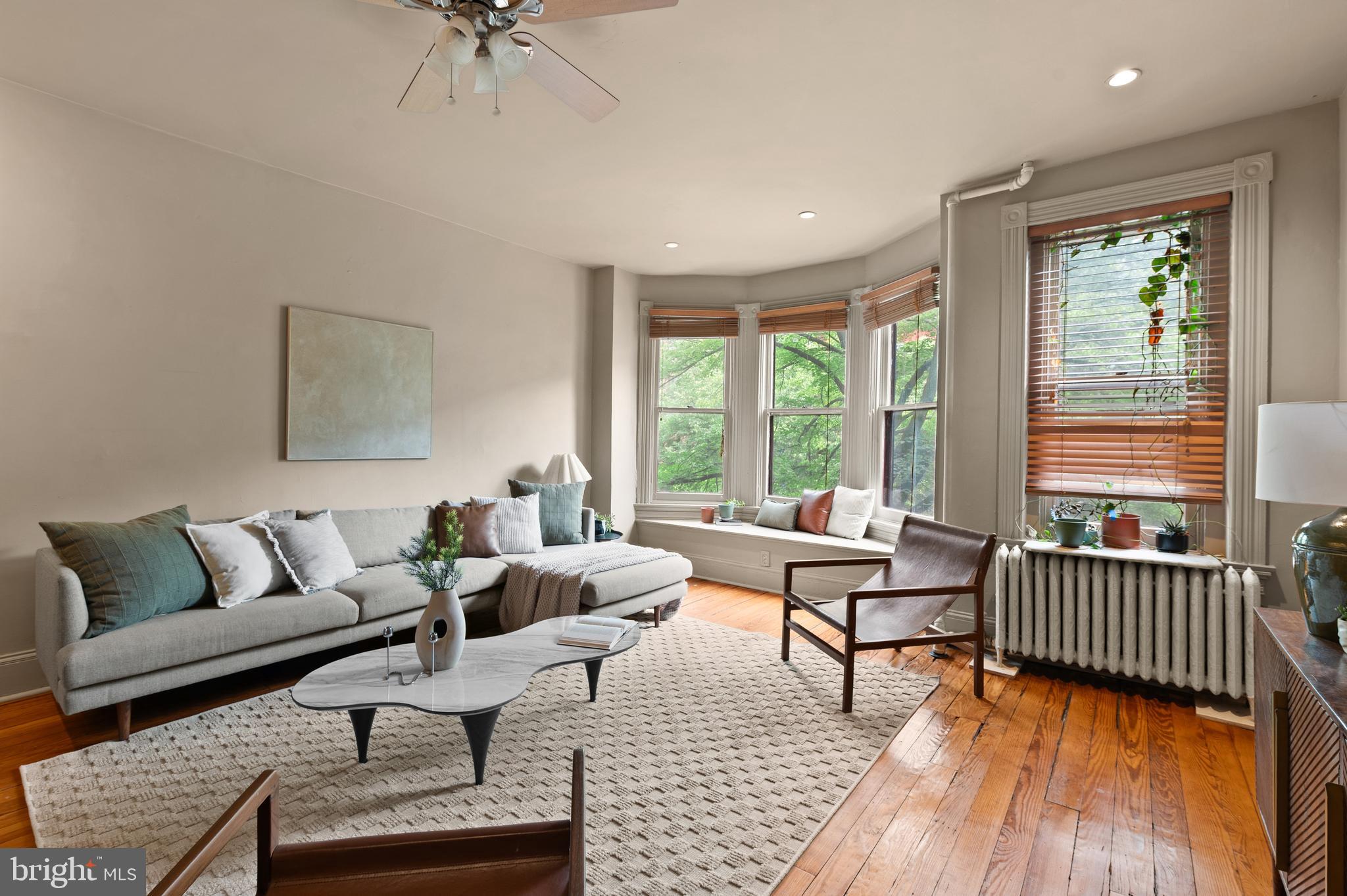MOUNT ROYAL TERRACE - Residential