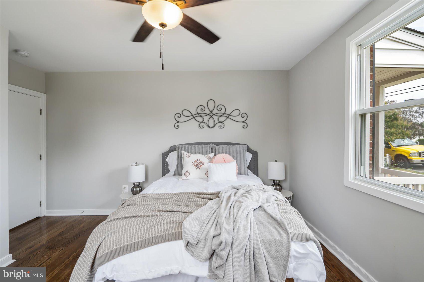 RIVERA BEACH - Residential