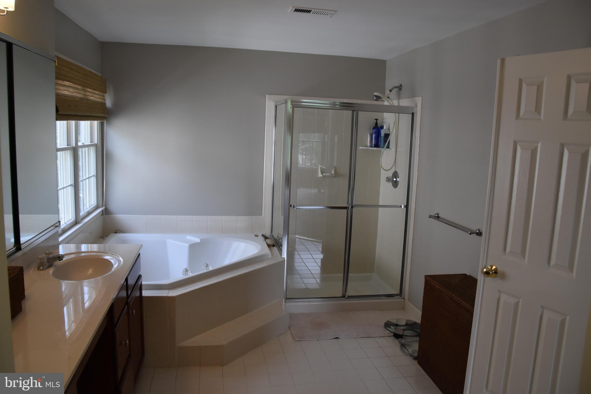 MIDDLETON FARM - Residential Lease