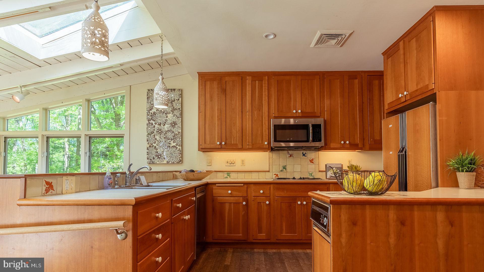 NONE AVAILABLE - Land