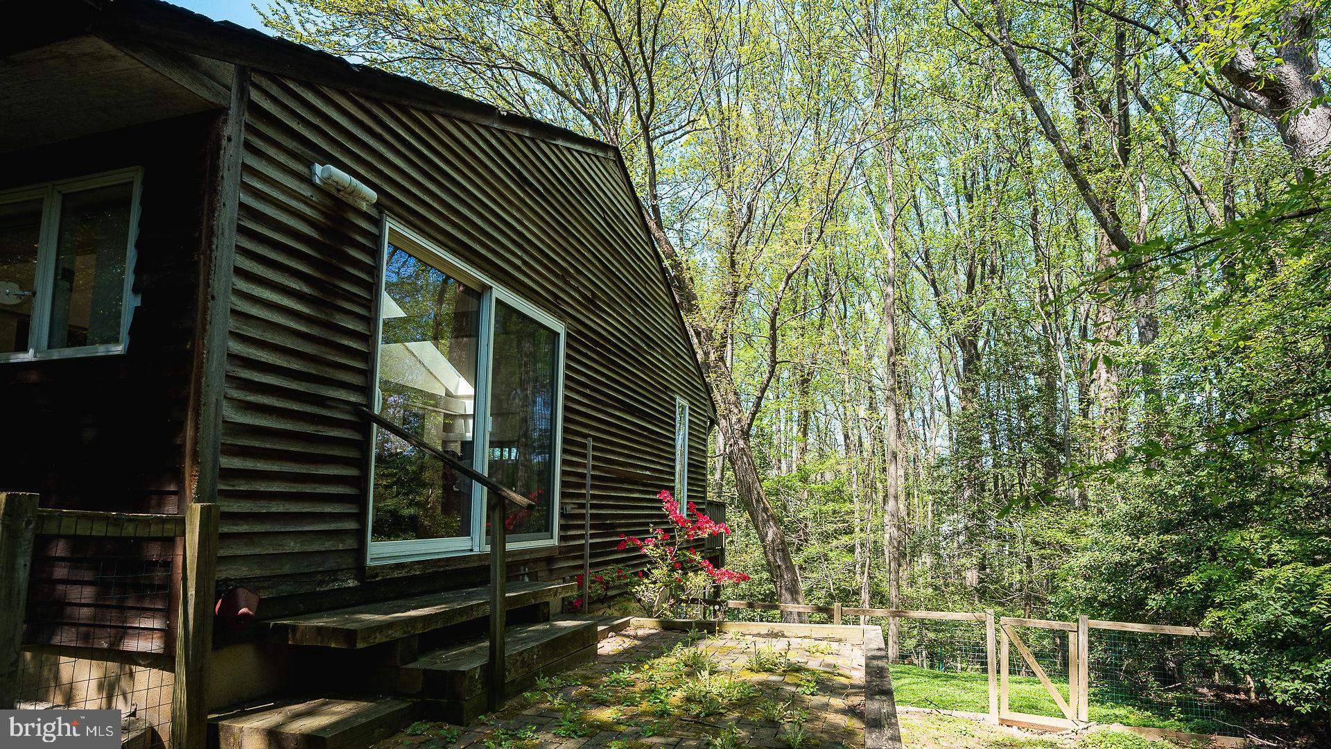 NONE AVAILABLE - Land