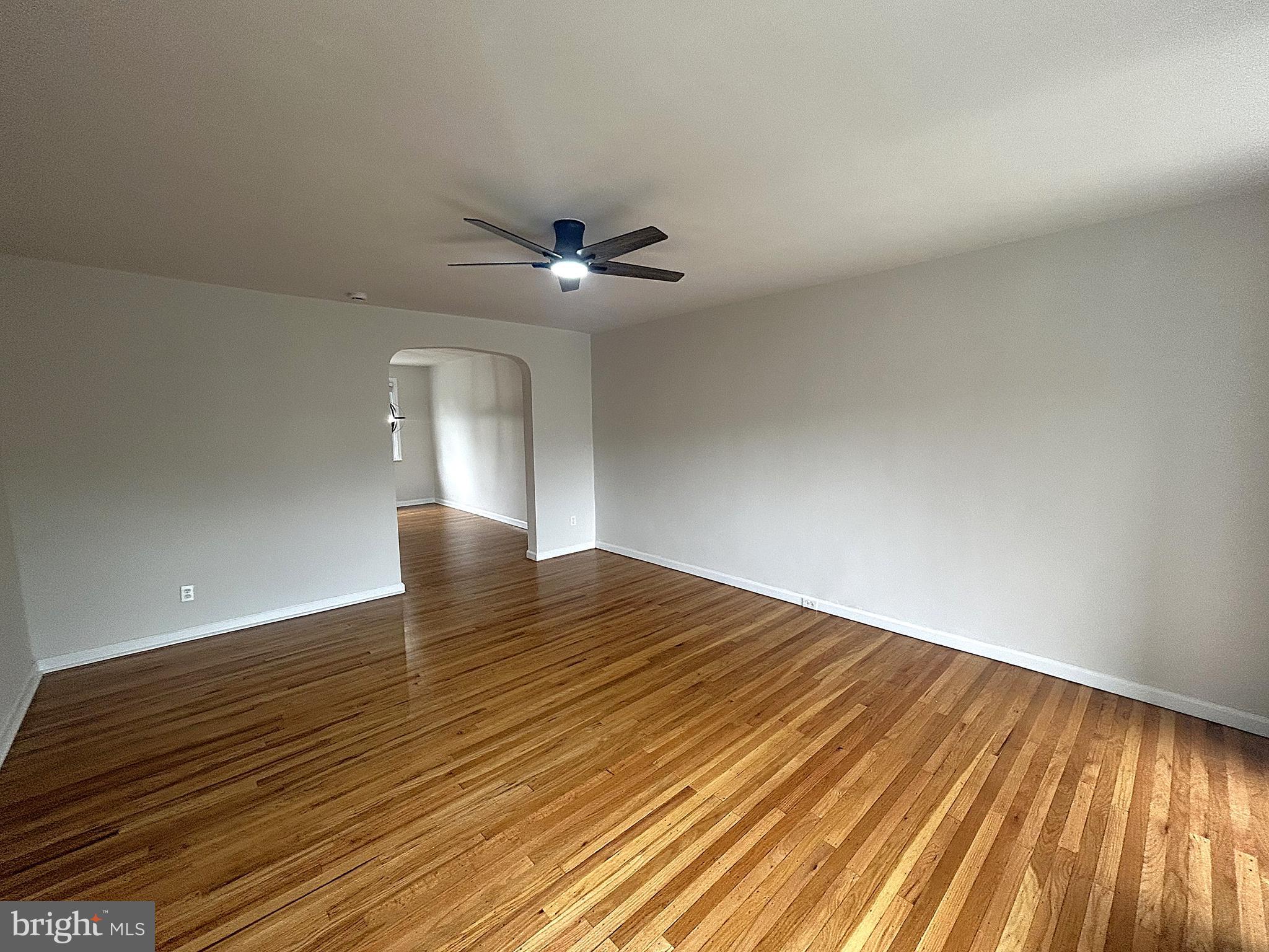 842 FAIRFAX ROAD