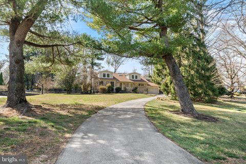 304 CONSHOHOCKEN STATE NARBERTH PA 19072