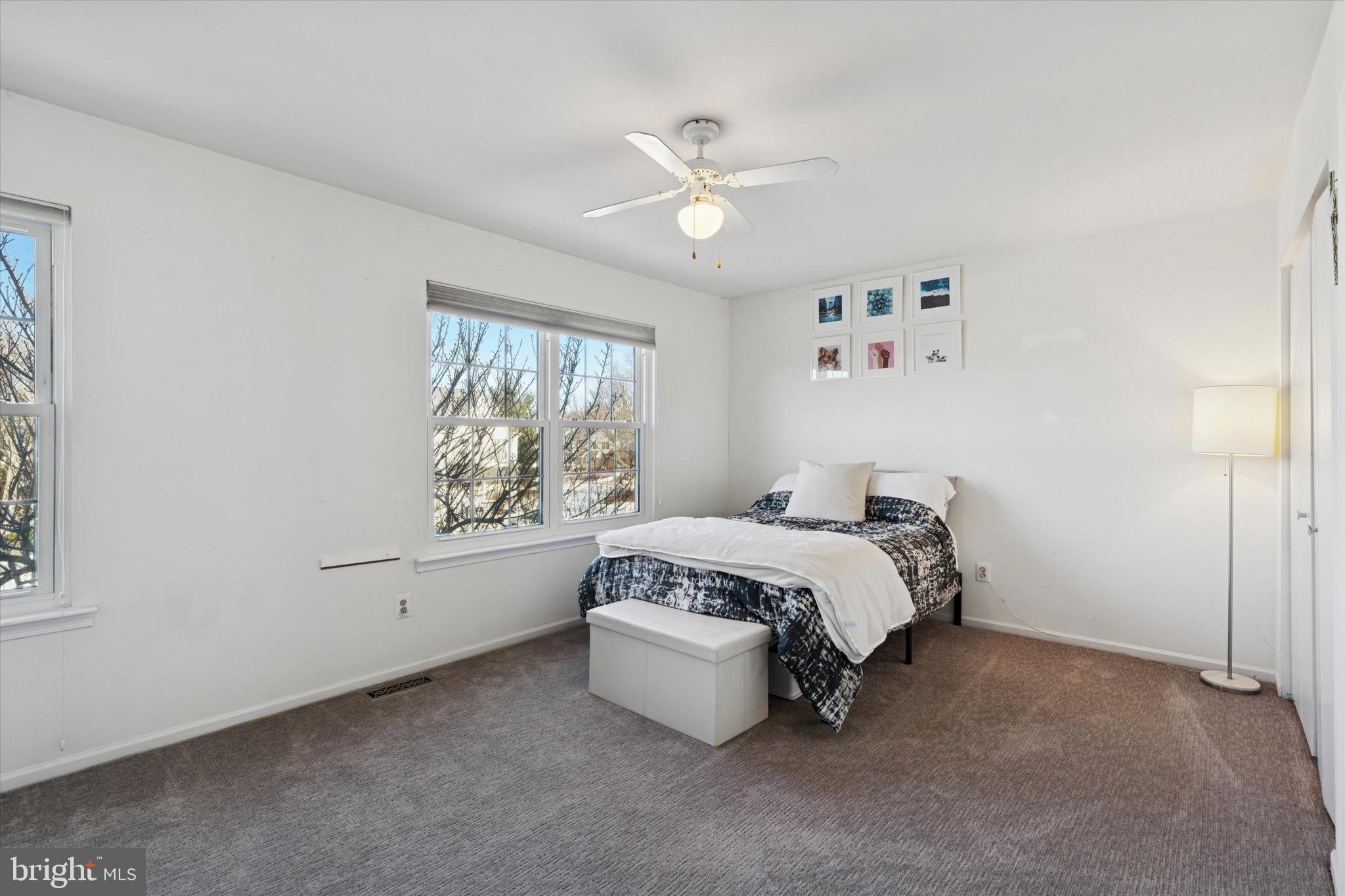 REGENTS PARK - Residential