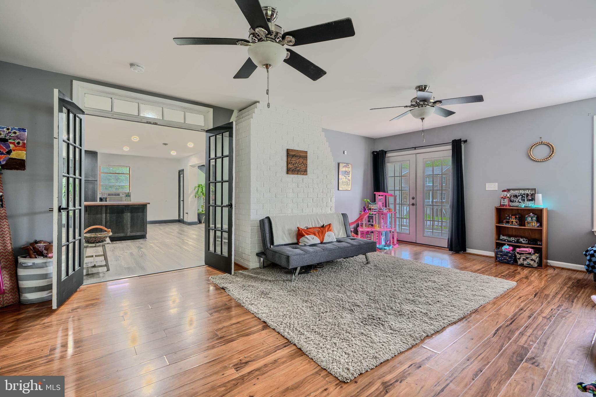 PENWOOD TERRACE - Residential