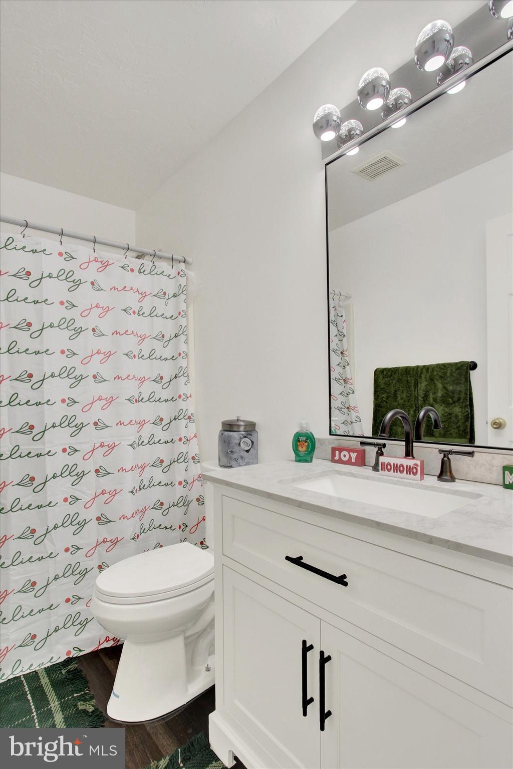 COLONIAL HILLS - Residential