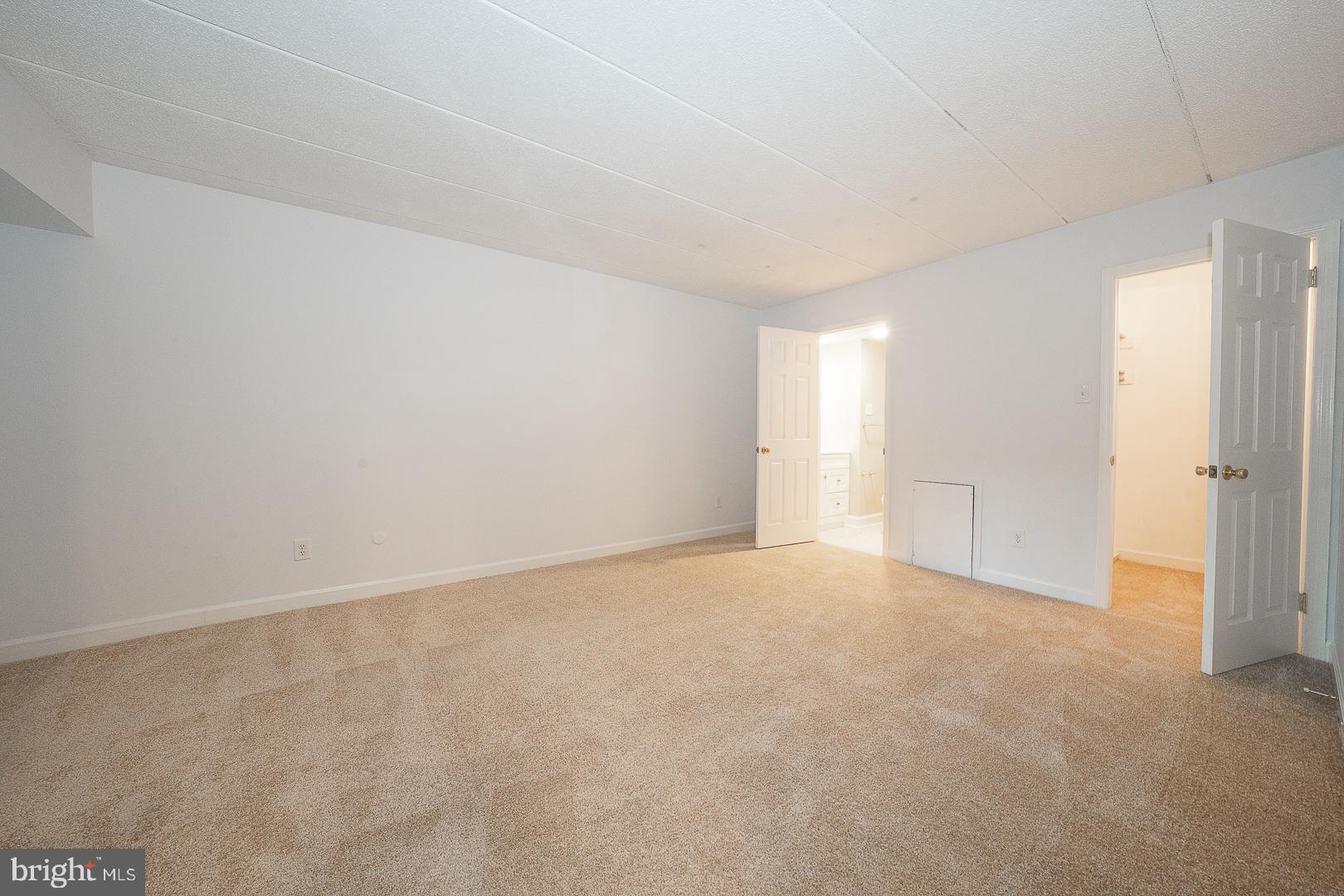 WYNNEWOOD - Residential