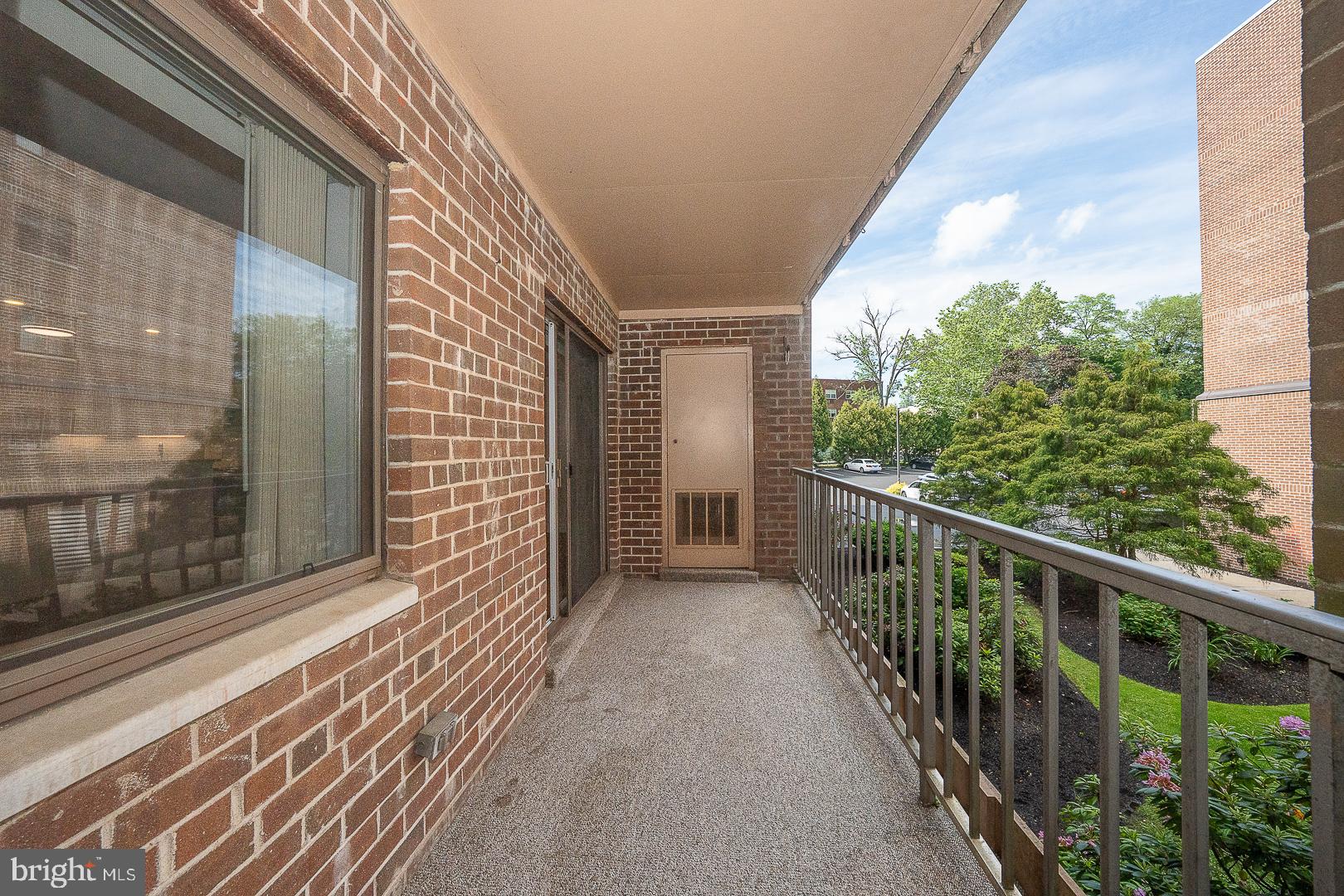WYNNEWOOD - Residential