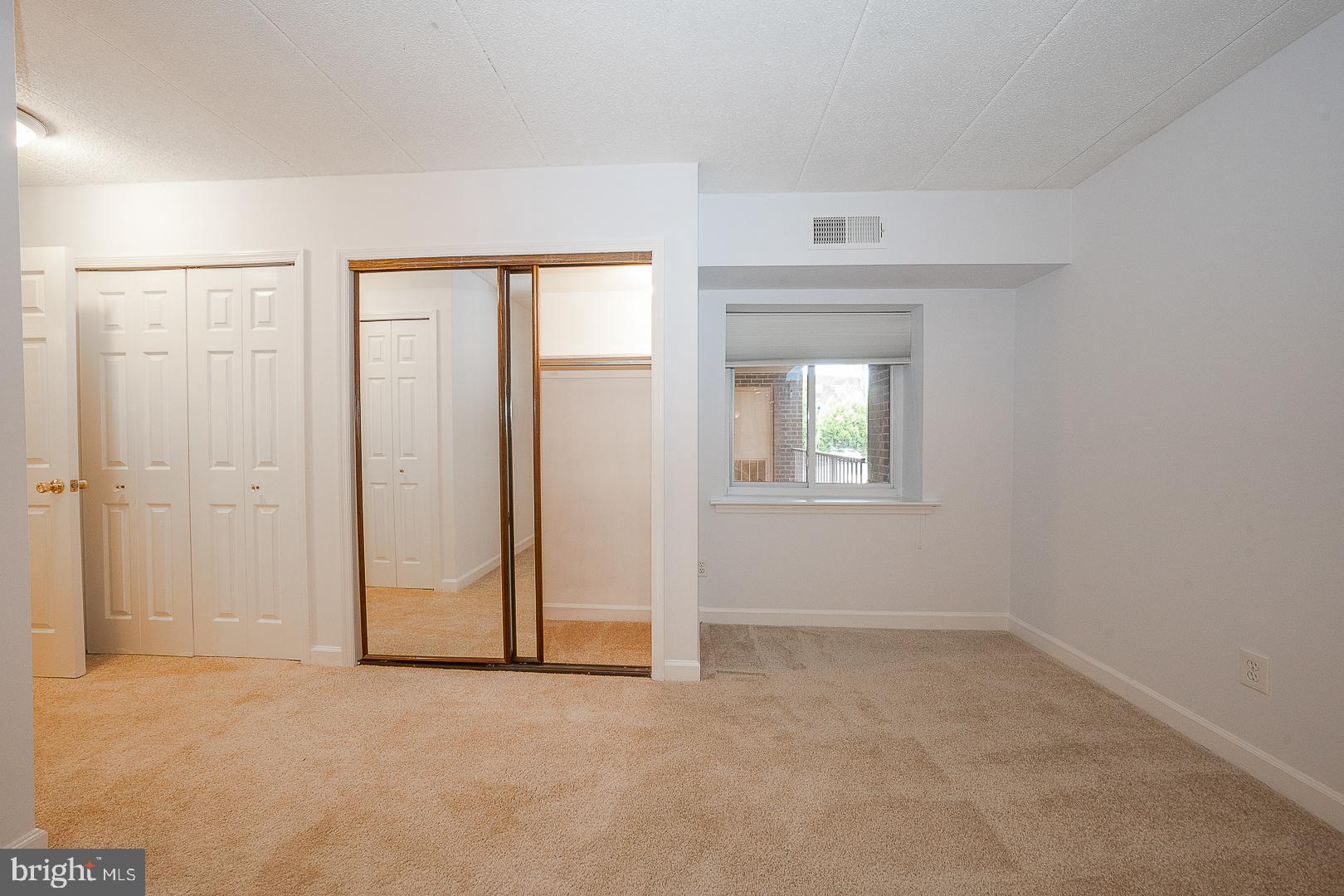 WYNNEWOOD - Residential