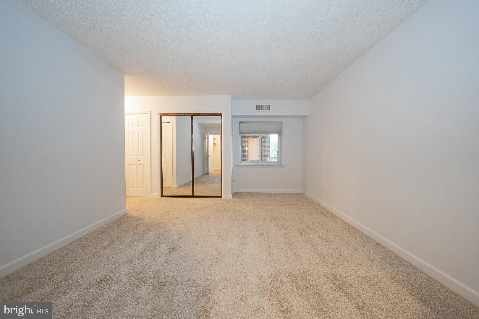 WYNNEWOOD - Residential