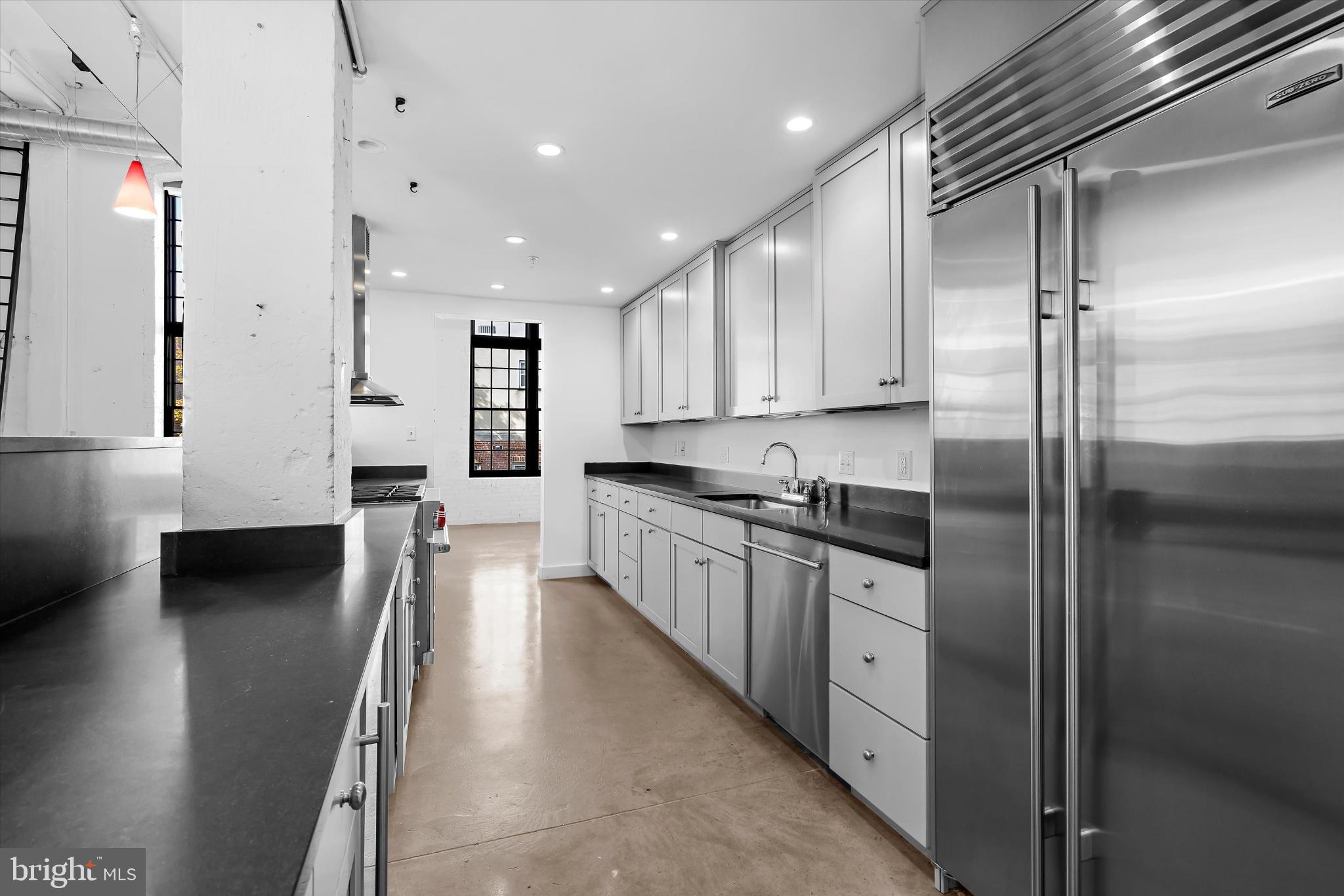 LITTLE ITALY - Residential