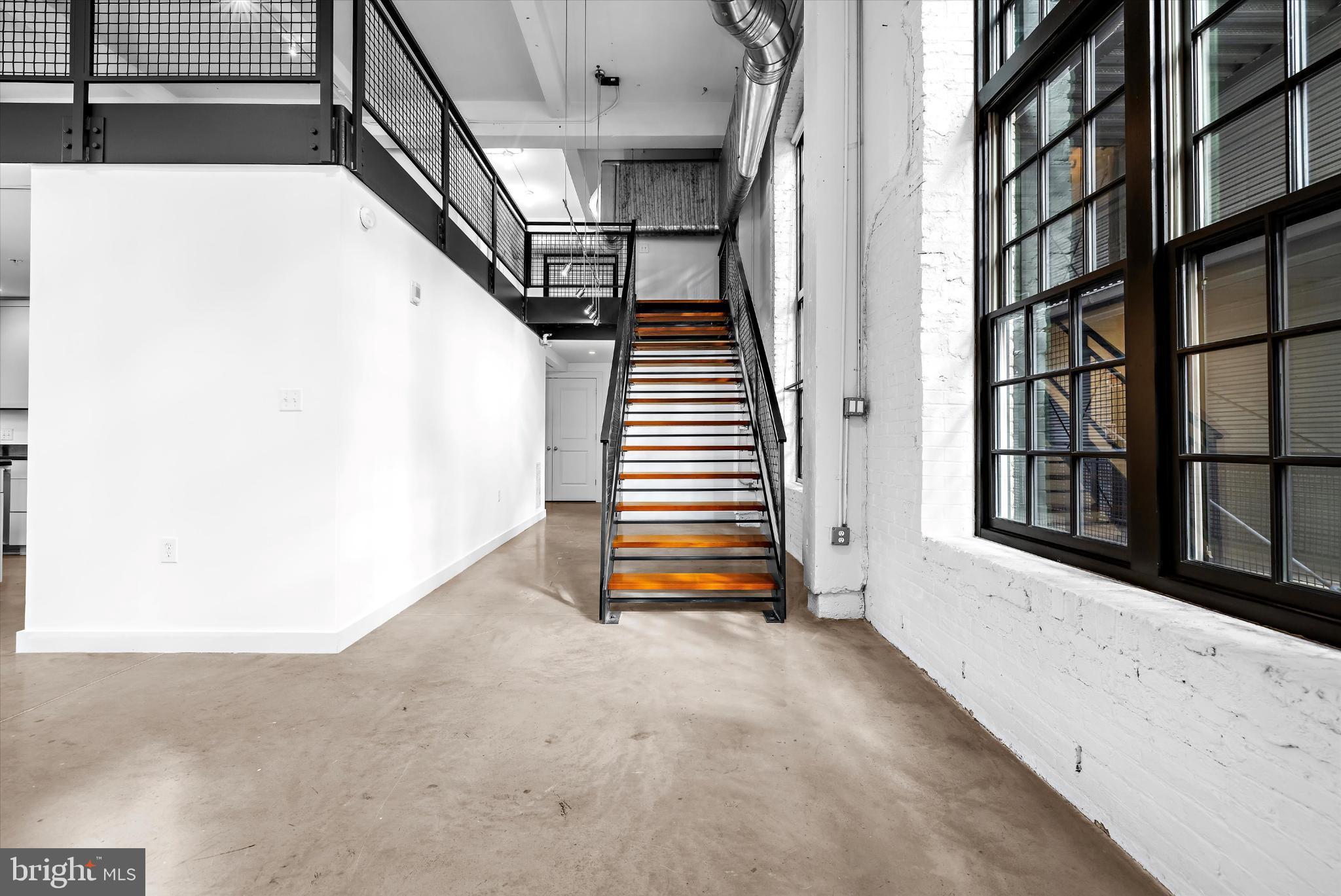 LITTLE ITALY - Residential
