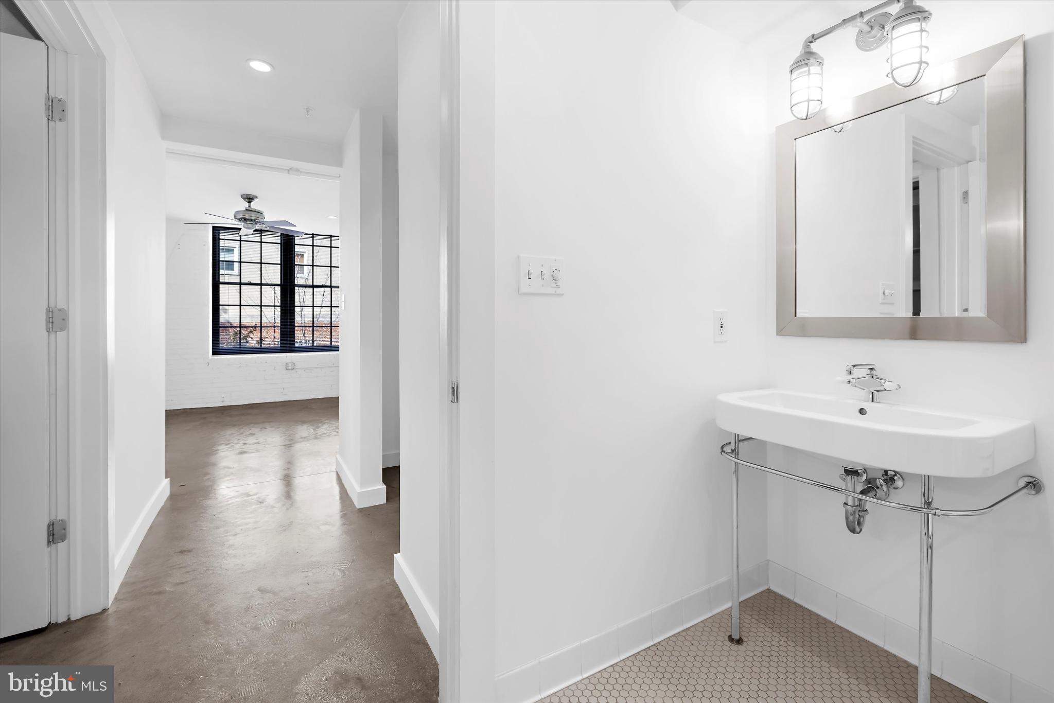 LITTLE ITALY - Residential