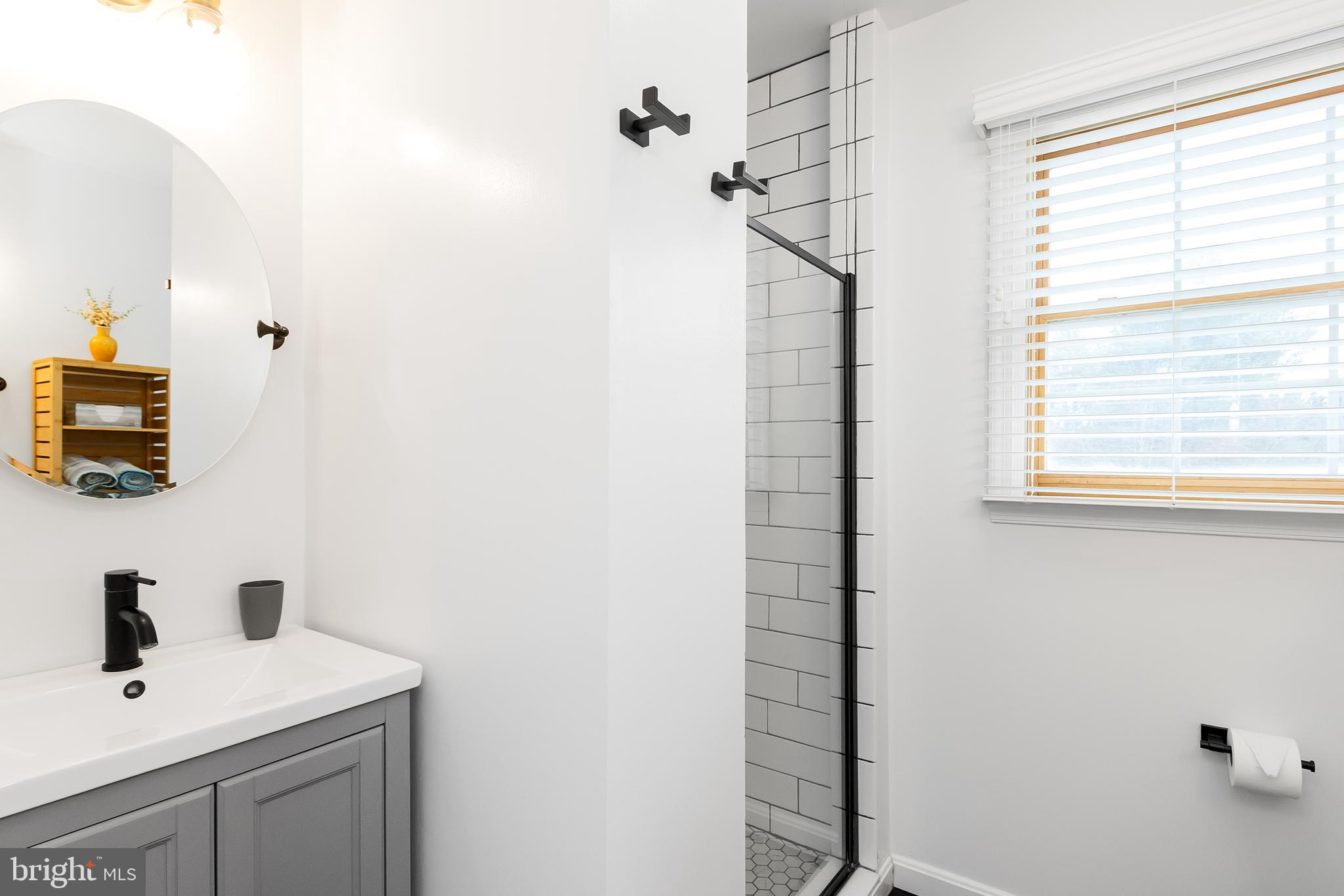 GLENN MEADOWS - Residential