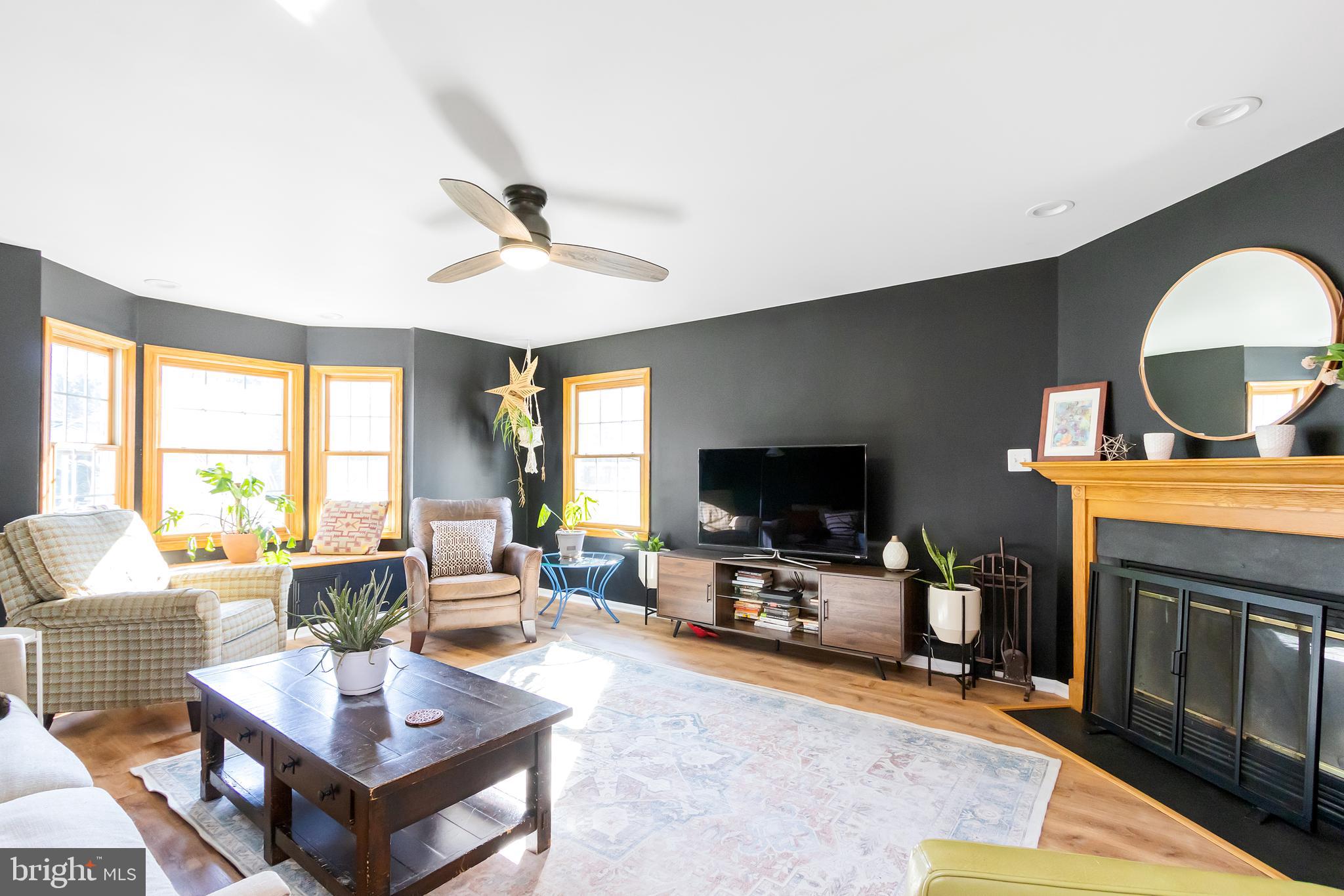 GLENN MEADOWS - Residential