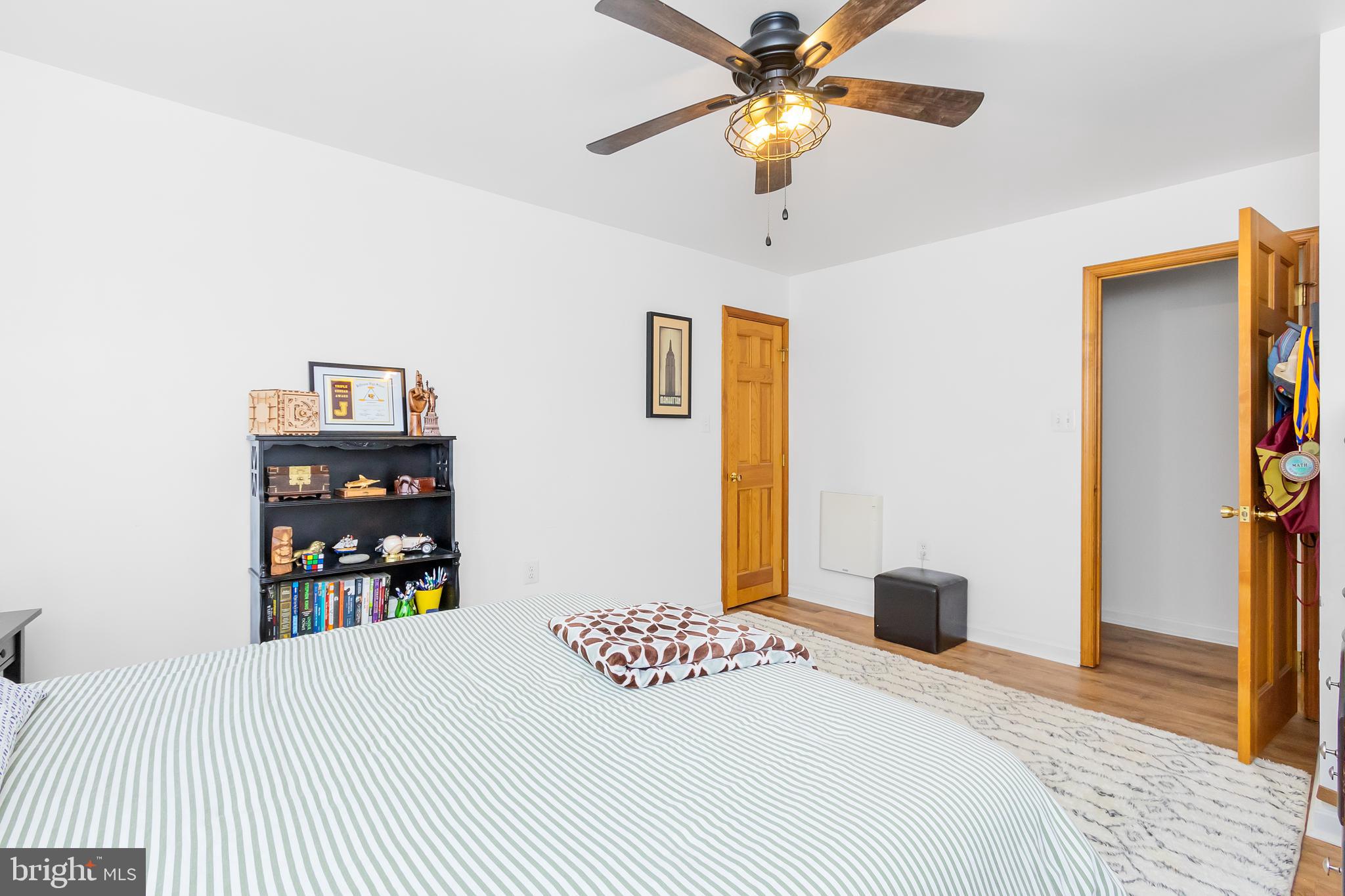 GLENN MEADOWS - Residential