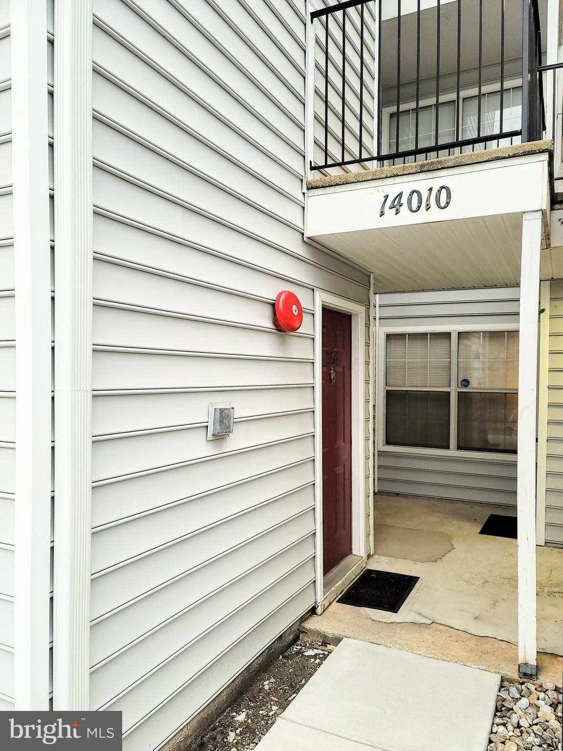 Welcome! Major price adjustment. Moderate updates have been made. This two bedroom , two bathroom offers very nice space. Large master bedrooms with bathroom and second bedroom is spacious as well. Walk into Cathedral ceilings, warm and cozy fireplace, an updated kitchen. Minutes away to shopping and plenty of restaurants, parks and a walk around the lake. The community has plenty to offer, recreational activities and play areas. Quick access to major highways and public transportation. Not FHA approved. Please adhere to COVID -19 protocols and where a MASK. Please no more than 3 in the home at a time. Home is occupied. Limited times for showing NO exceptions. Thank you for showing.