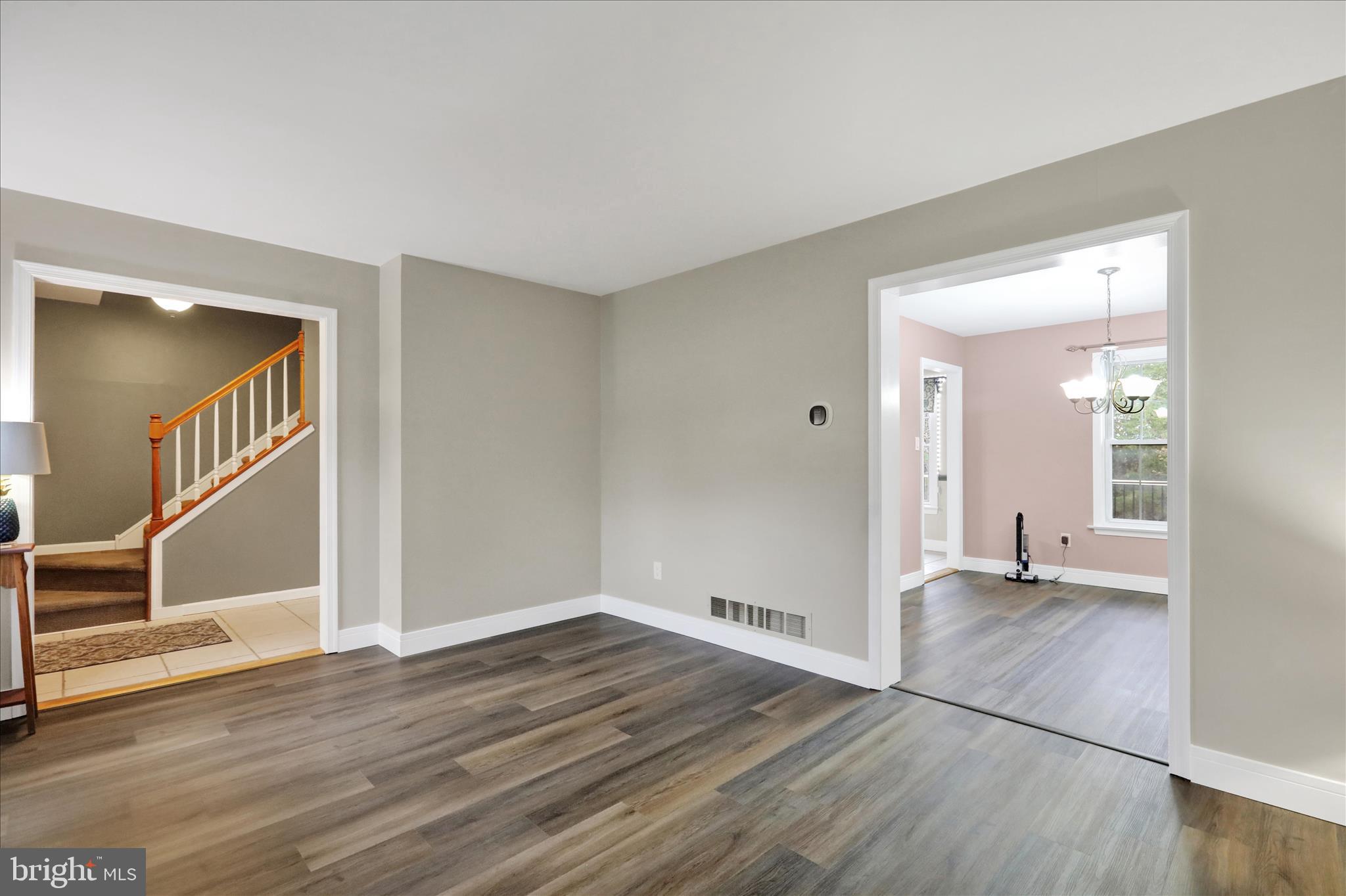 WINDING BROOKE EST - Residential