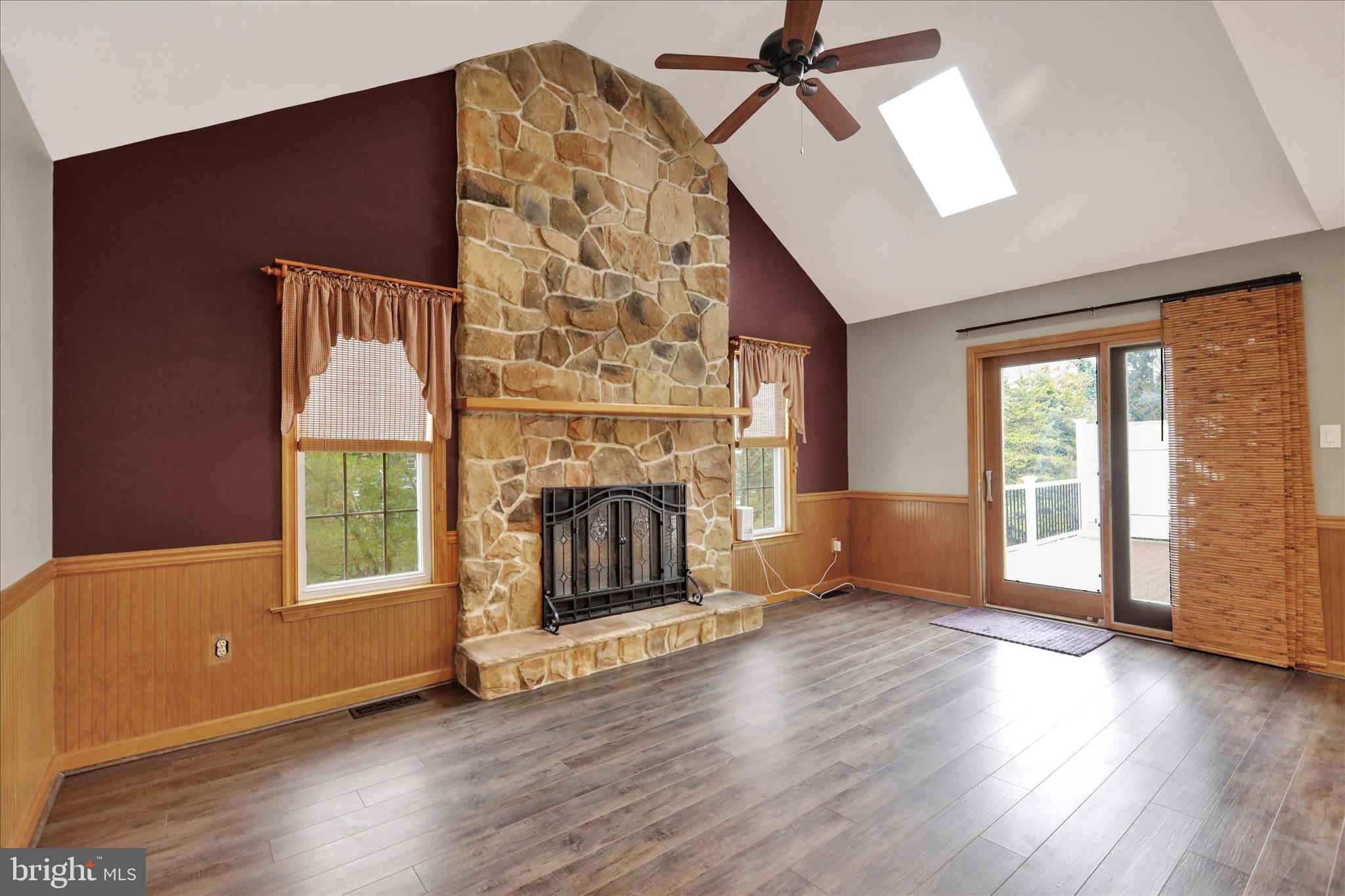 WINDING BROOKE EST - Residential