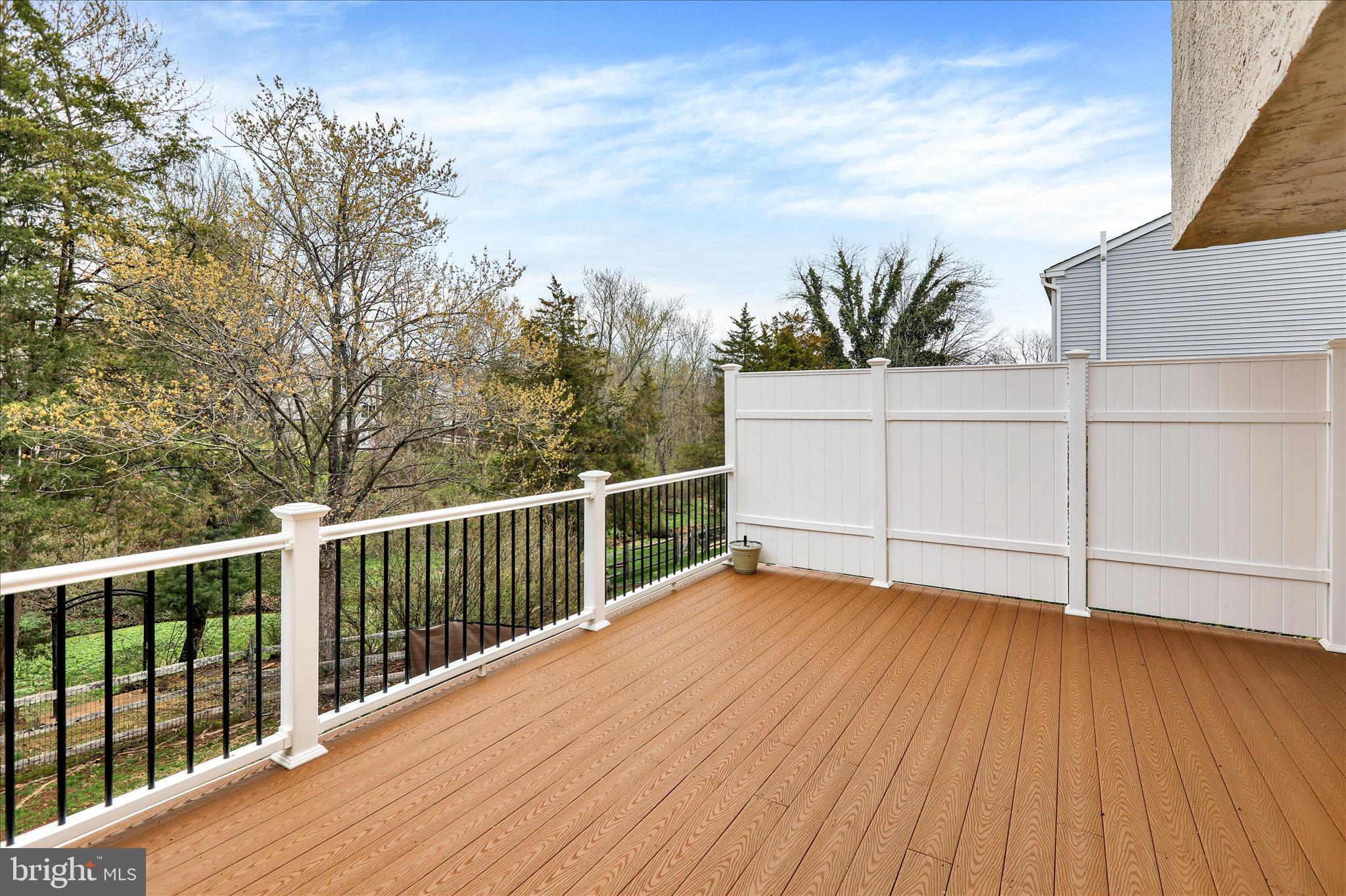 WINDING BROOKE EST - Residential