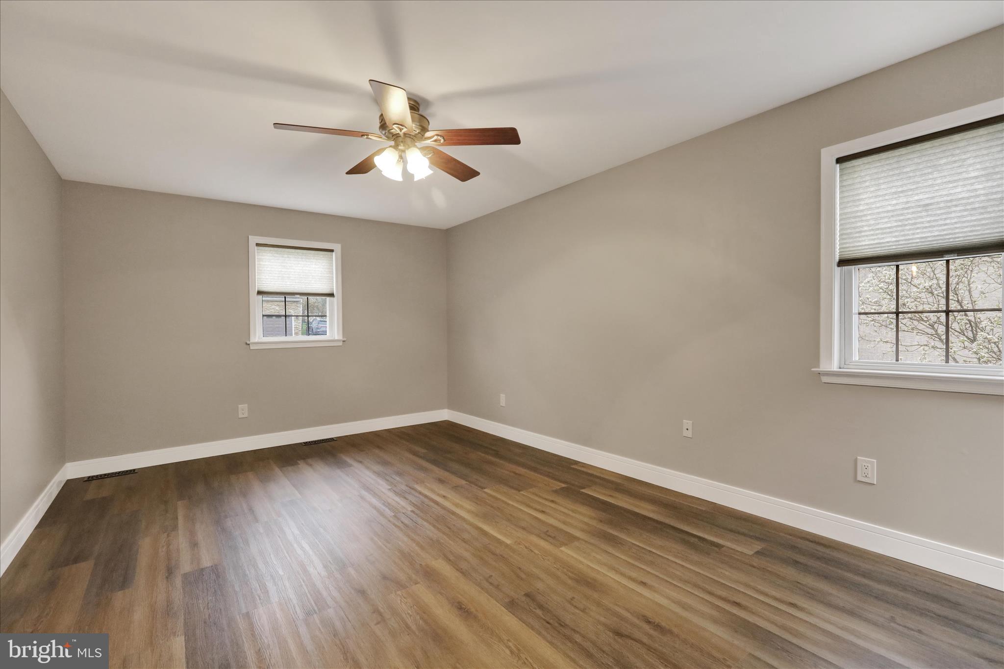 WINDING BROOKE EST - Residential