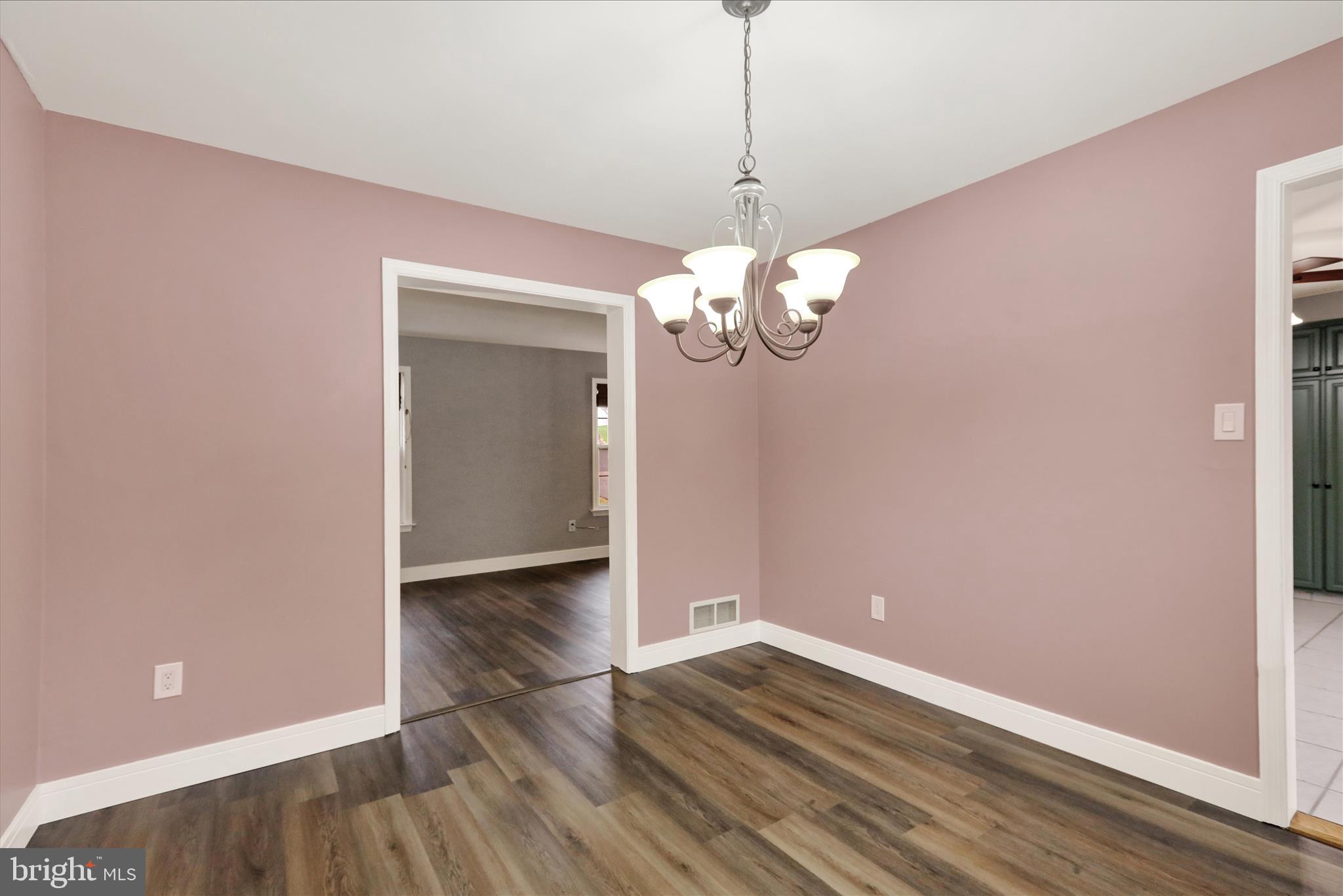 WINDING BROOKE EST - Residential