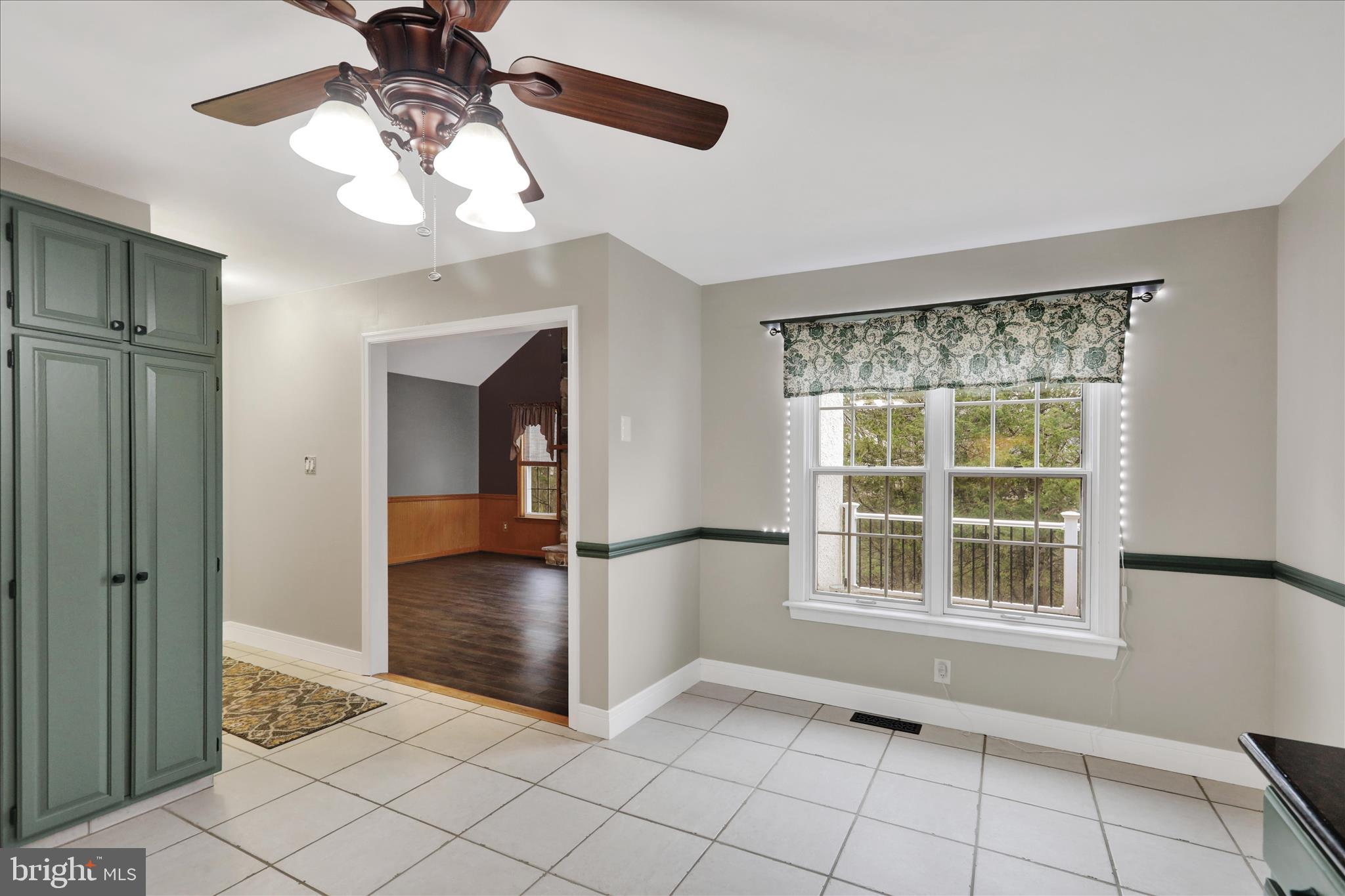 WINDING BROOKE EST - Residential