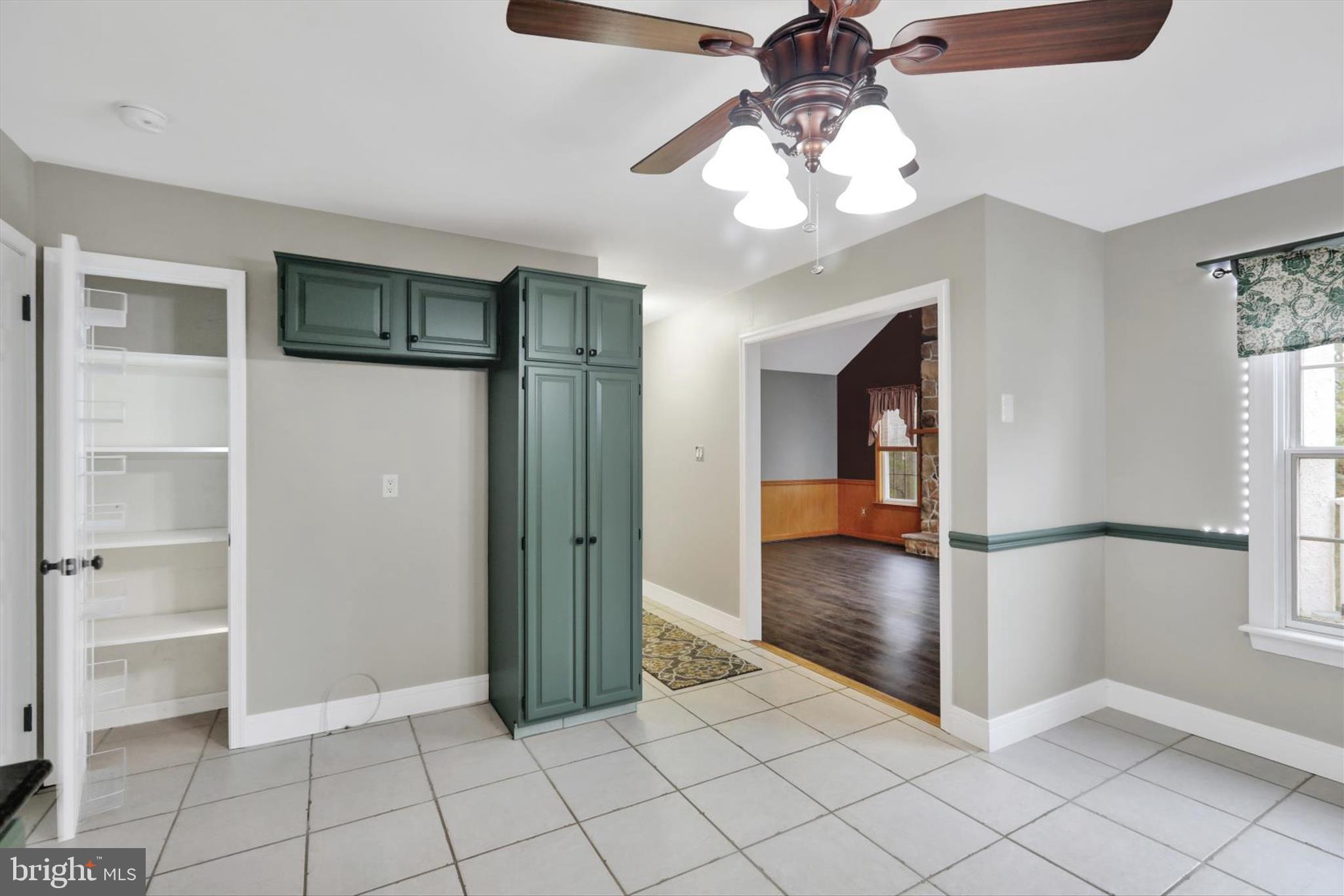 WINDING BROOKE EST - Residential