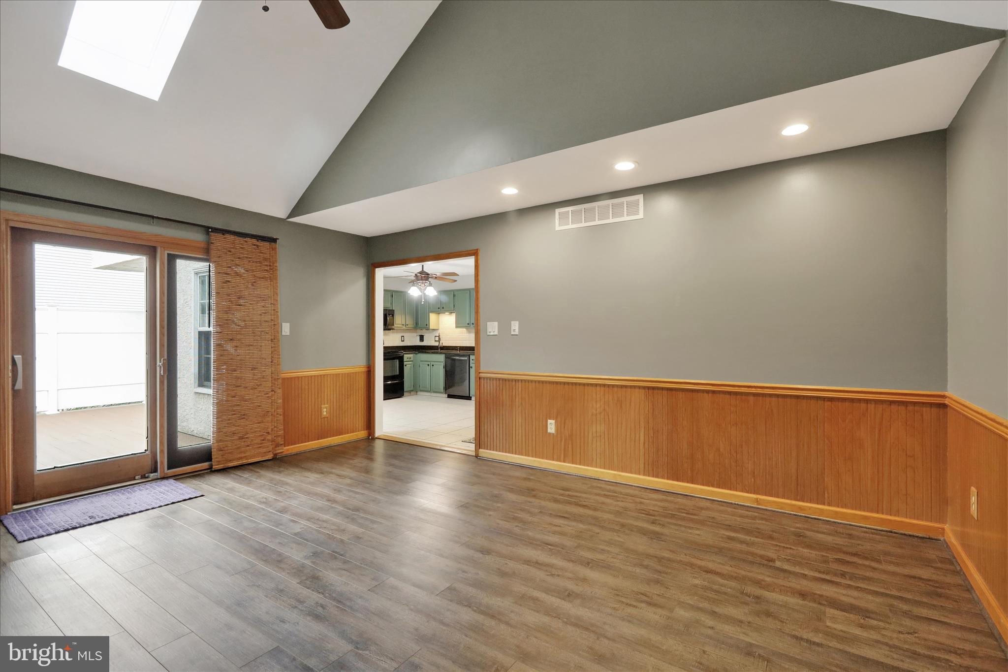 WINDING BROOKE EST - Residential