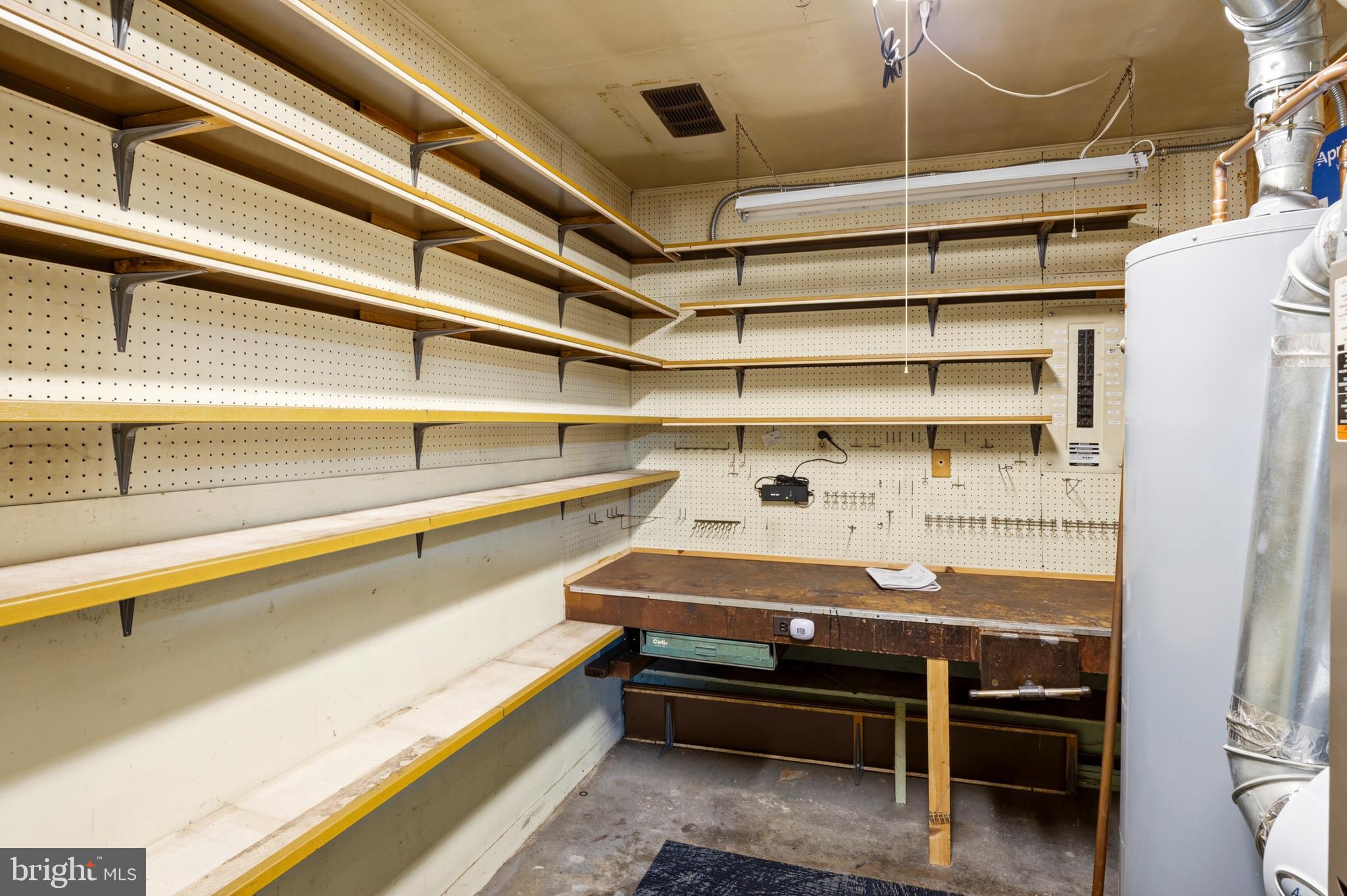 HEATHER HILLS AT BELAIR - Residential