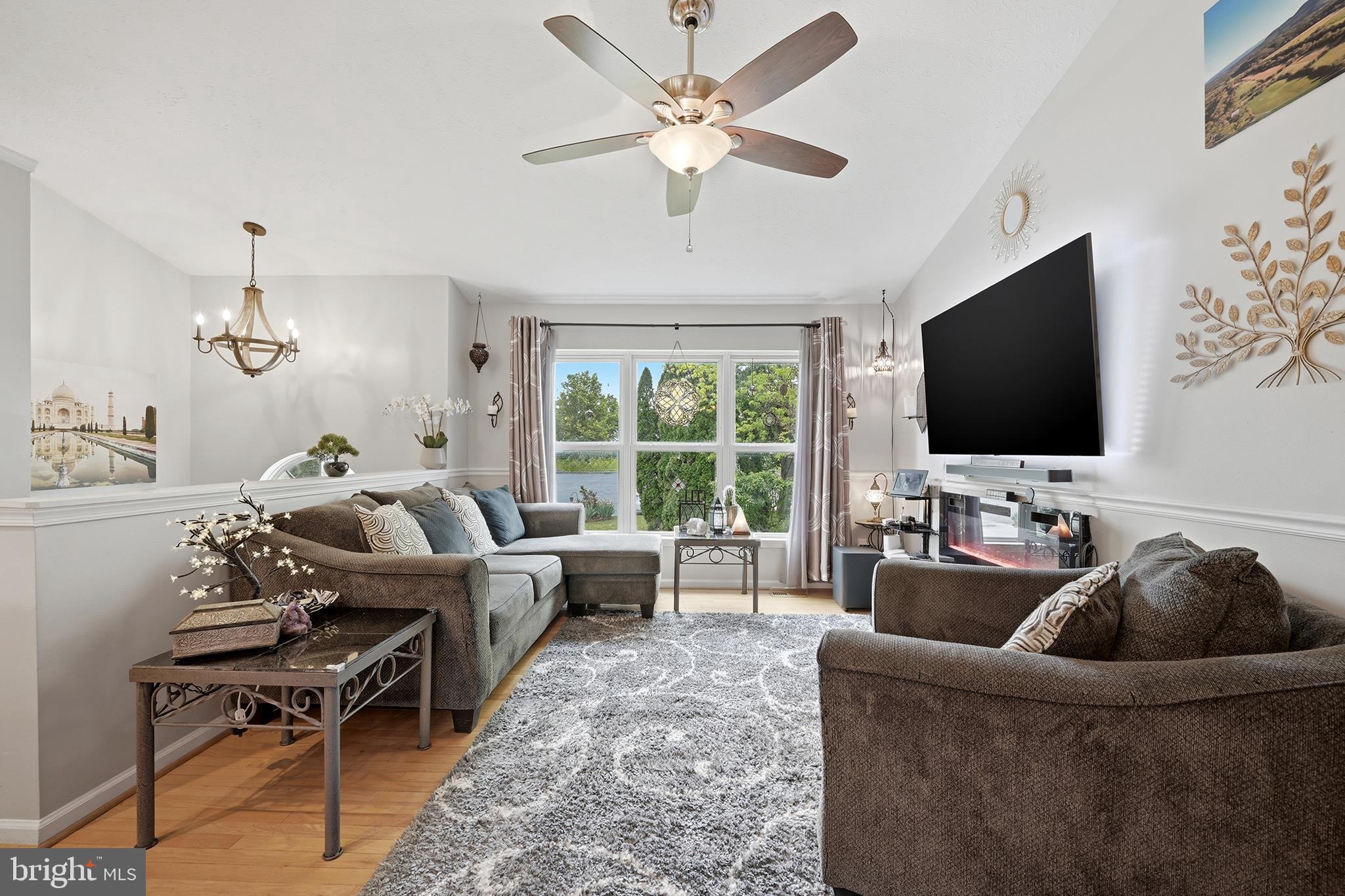 JEFFERSON VILLAGE - Residential