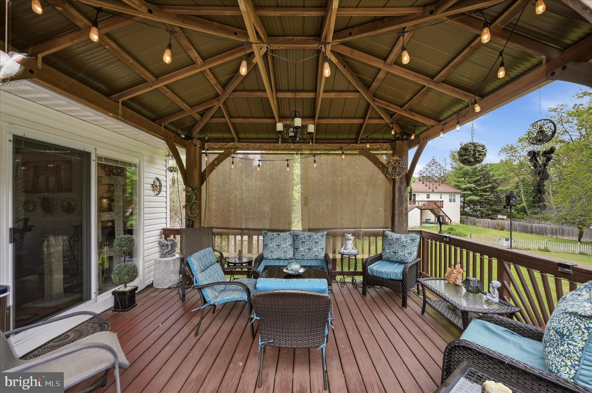 JEFFERSON VILLAGE - Residential