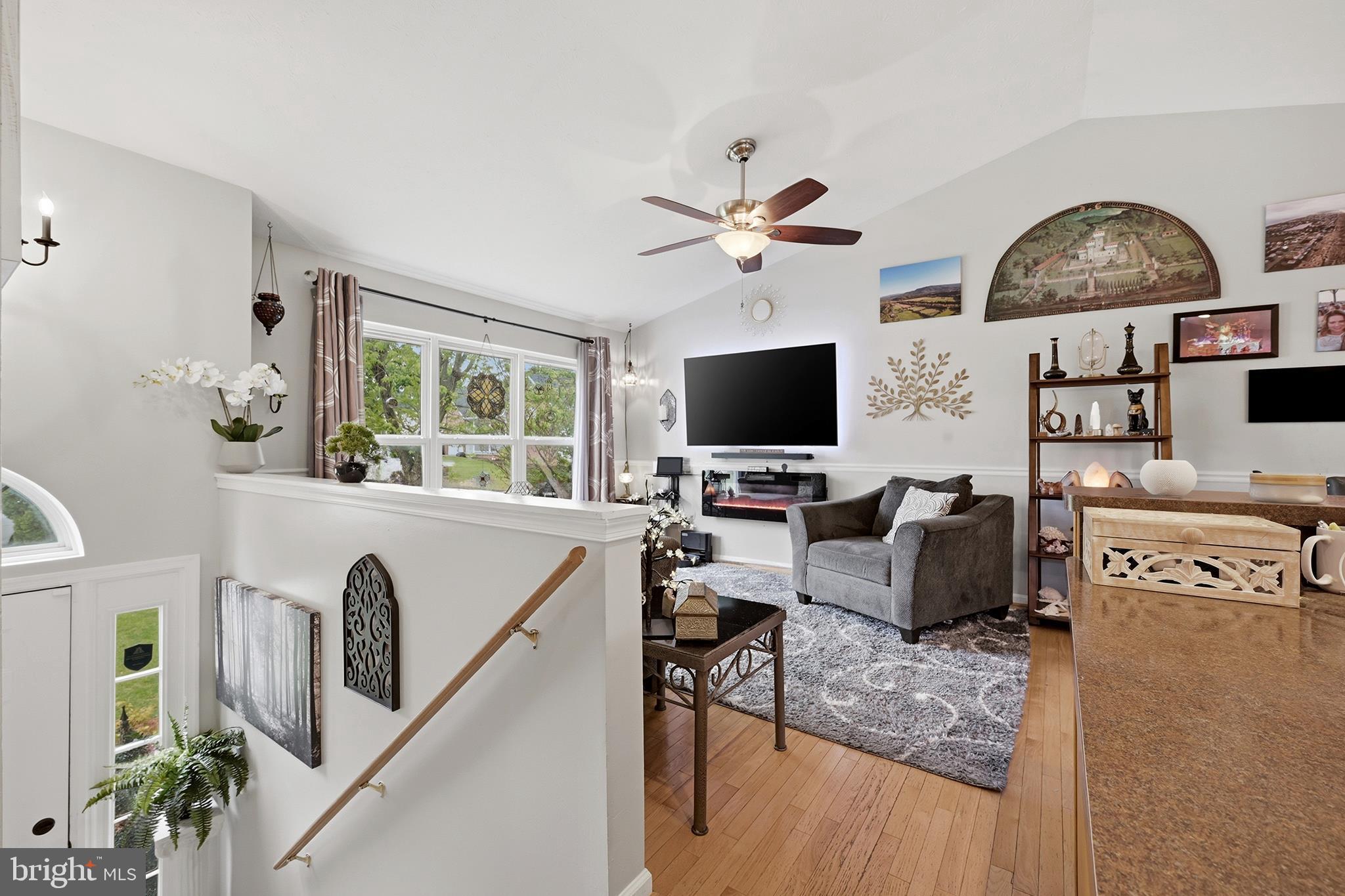 JEFFERSON VILLAGE - Residential