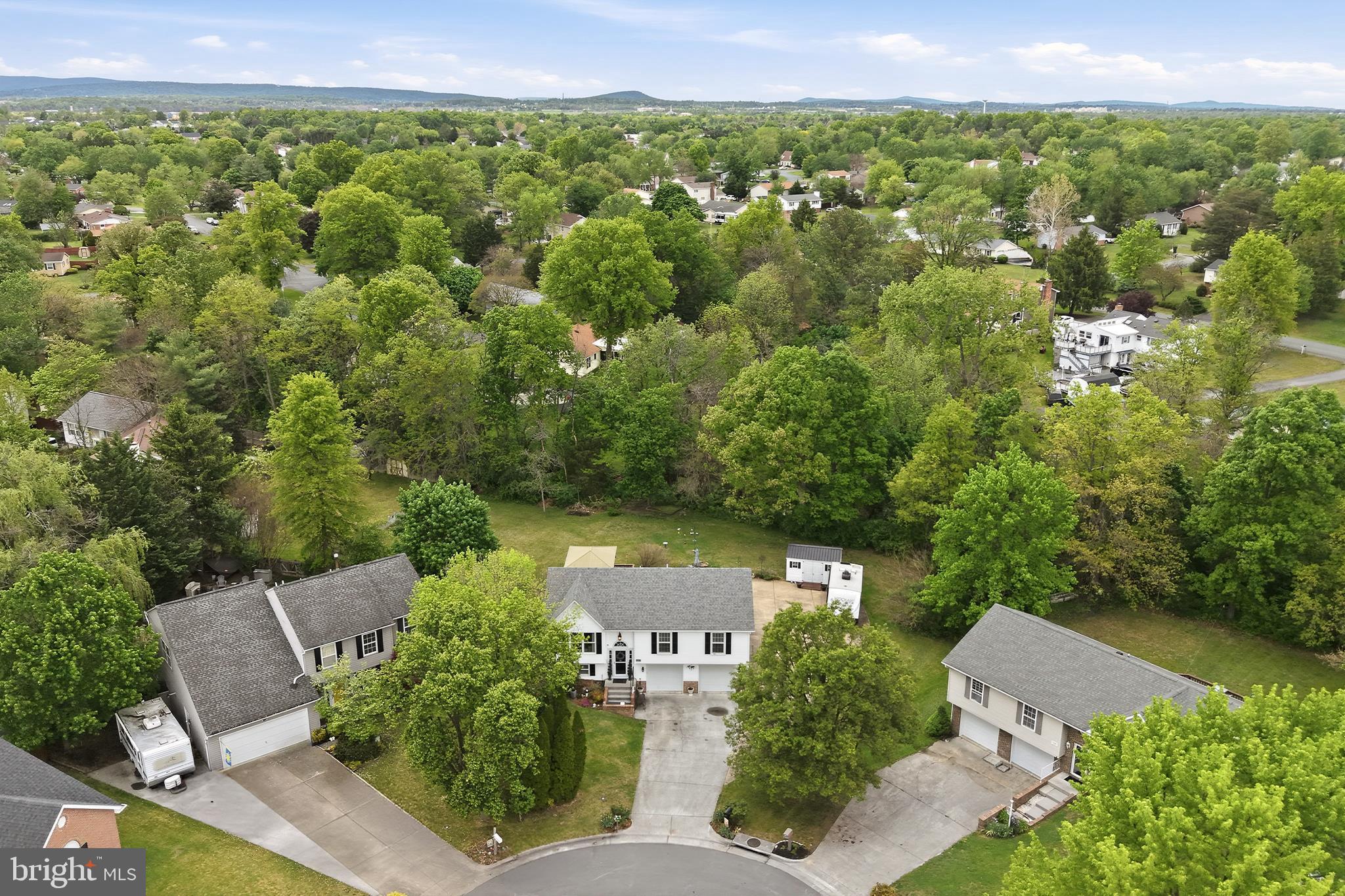 JEFFERSON VILLAGE - Residential