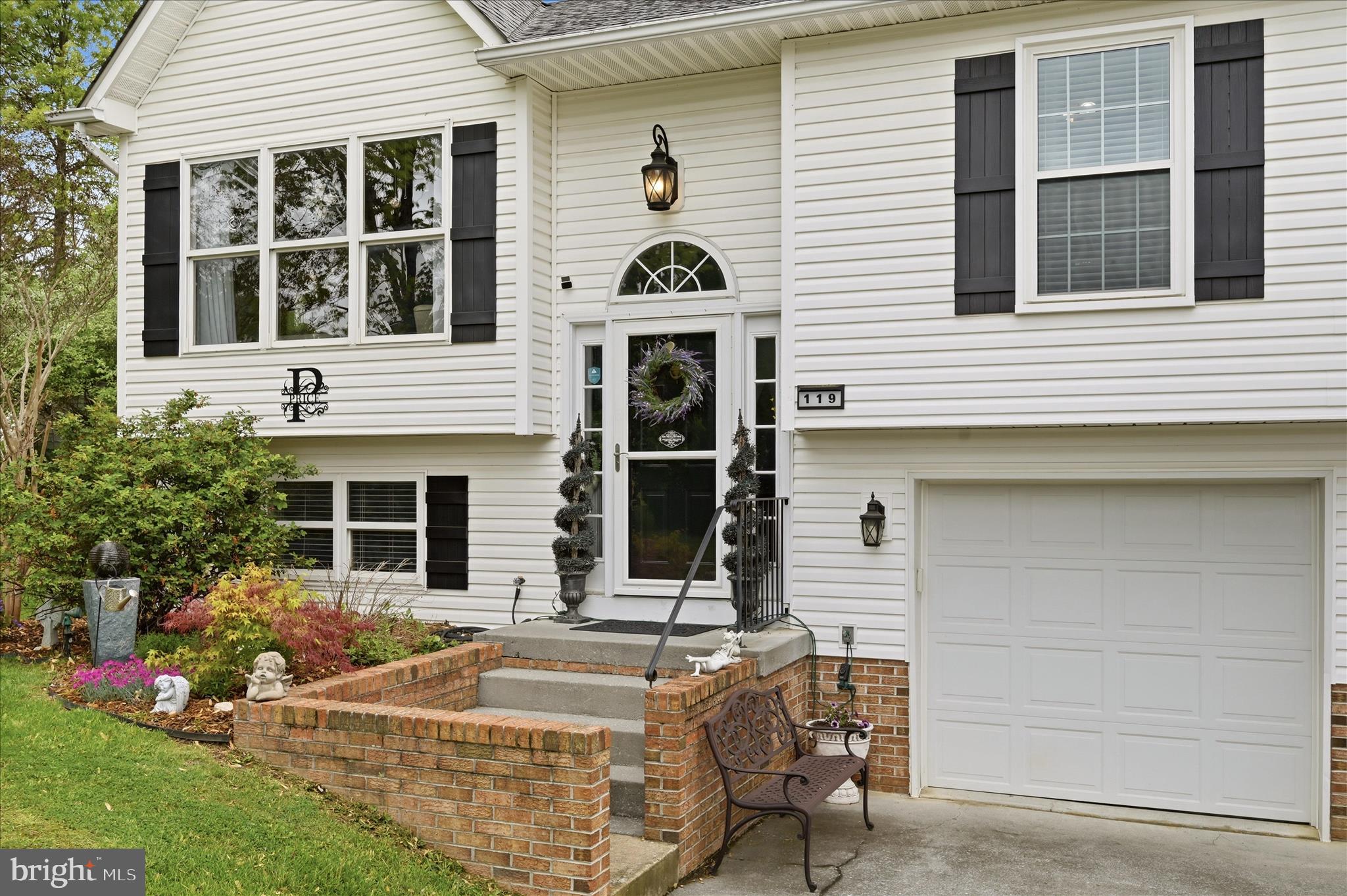 JEFFERSON VILLAGE - Residential