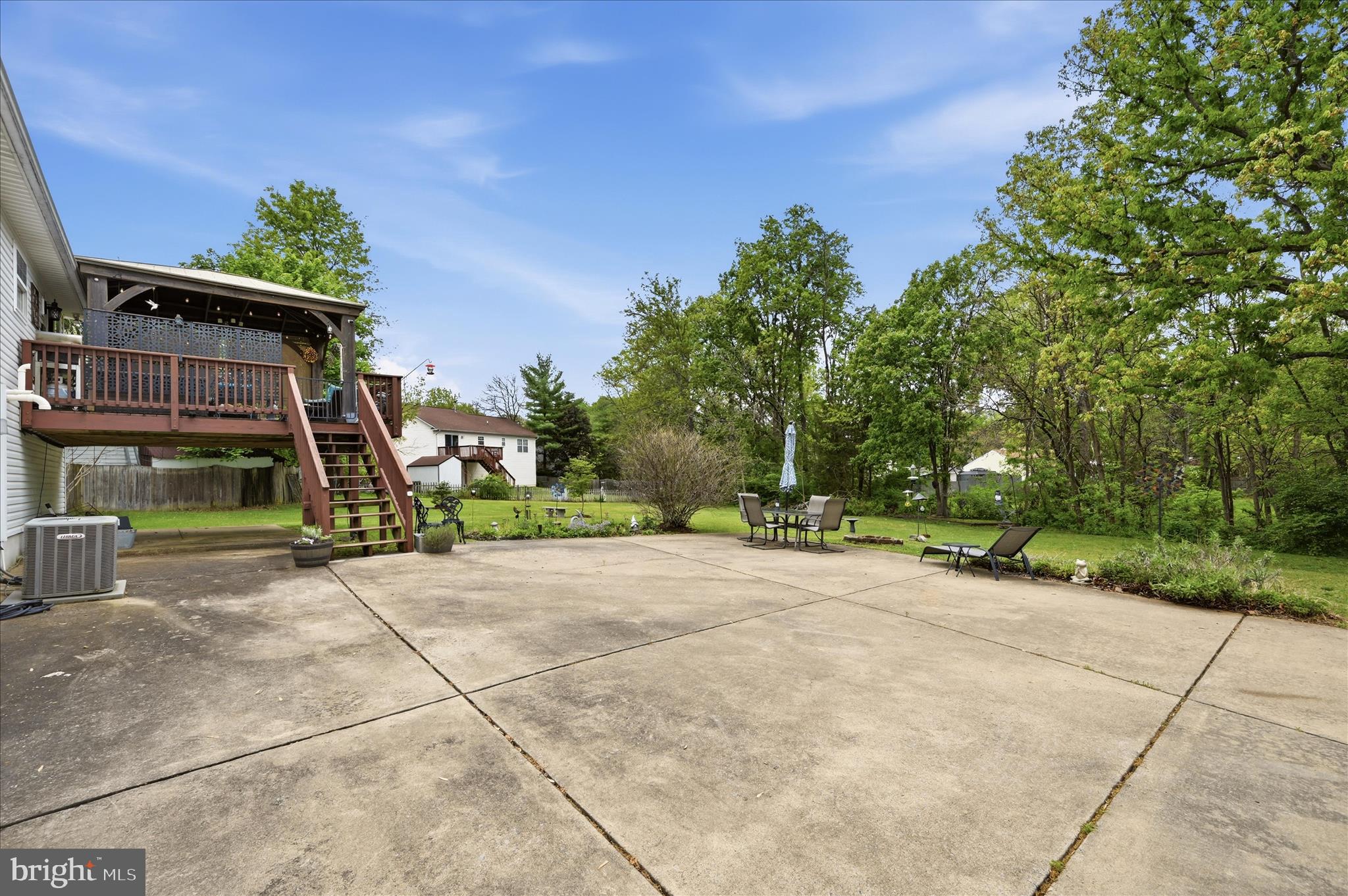 JEFFERSON VILLAGE - Residential