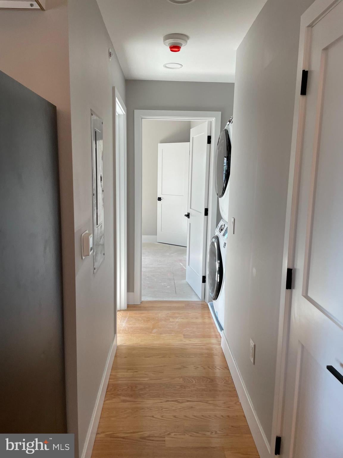 1 S OLIVE STREET 2C