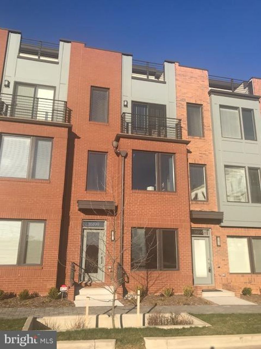 16195 Decker Pl Unit BANCROFT is a townhome in Rockville MD 20855. A brand new townhouse offers modern amenities and a 7-min walk to Shady Grove Metro. Nearby schools include Washington Grove Elementary School, Rosemont Elementary School and Yang Academy. The closest grocery stores are Giant, Giant Food and Food Express. Nearby coffee shops include Starbucks, McDonald's and Starlight Cafe. Nearby