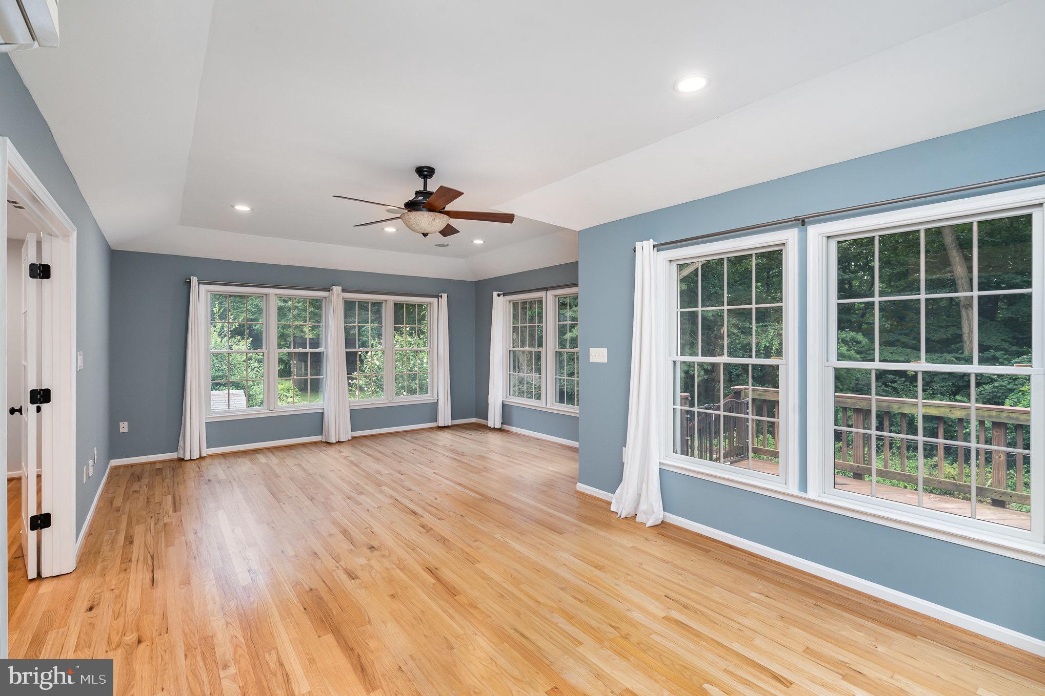 MOSBY WOODS - Residential Lease