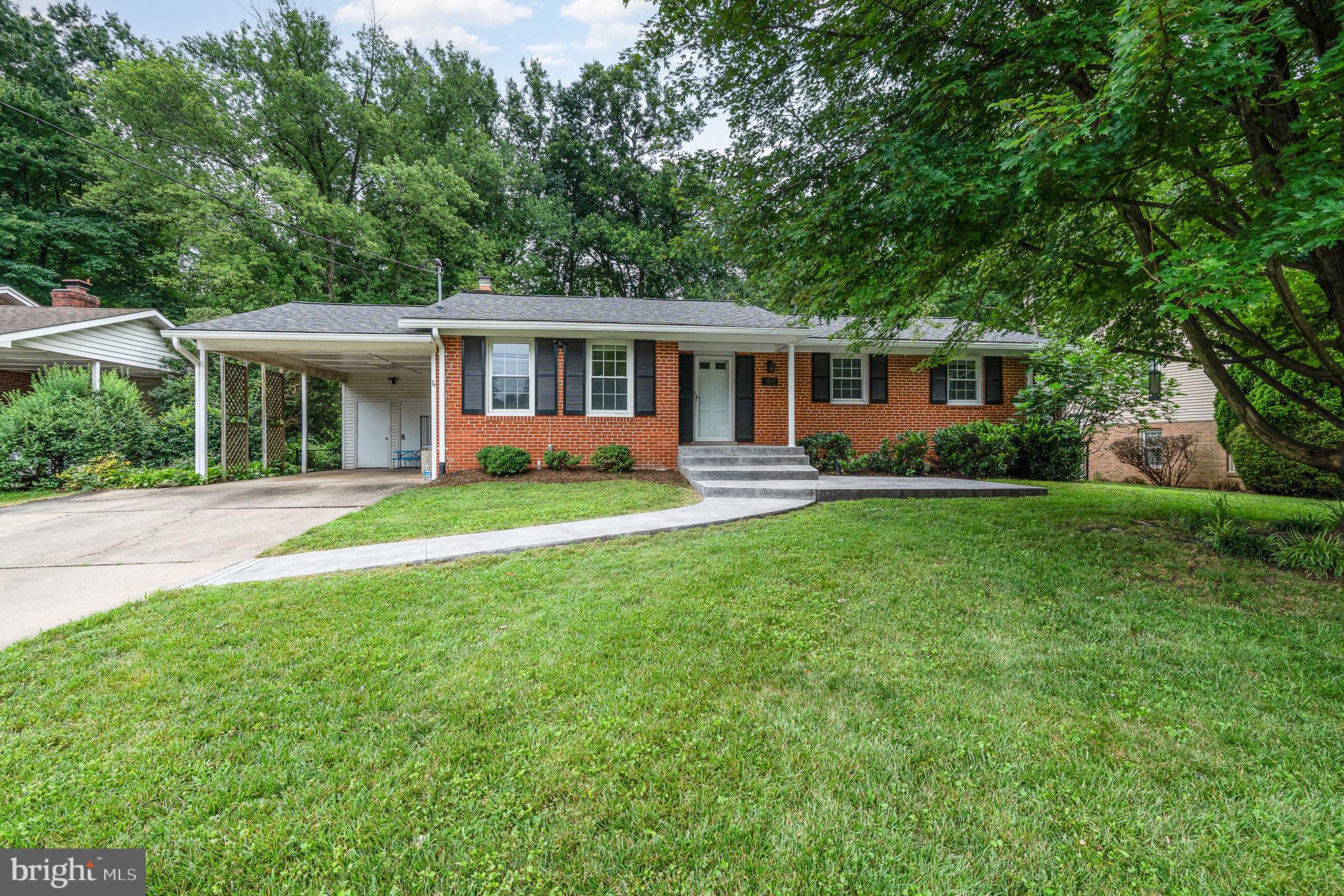 MOSBY WOODS - Residential Lease