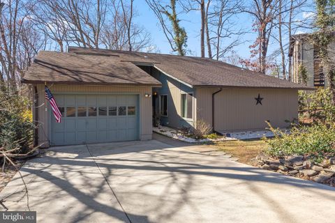 2617 WOODFERN COURT WOODBRIDGE VA 22192