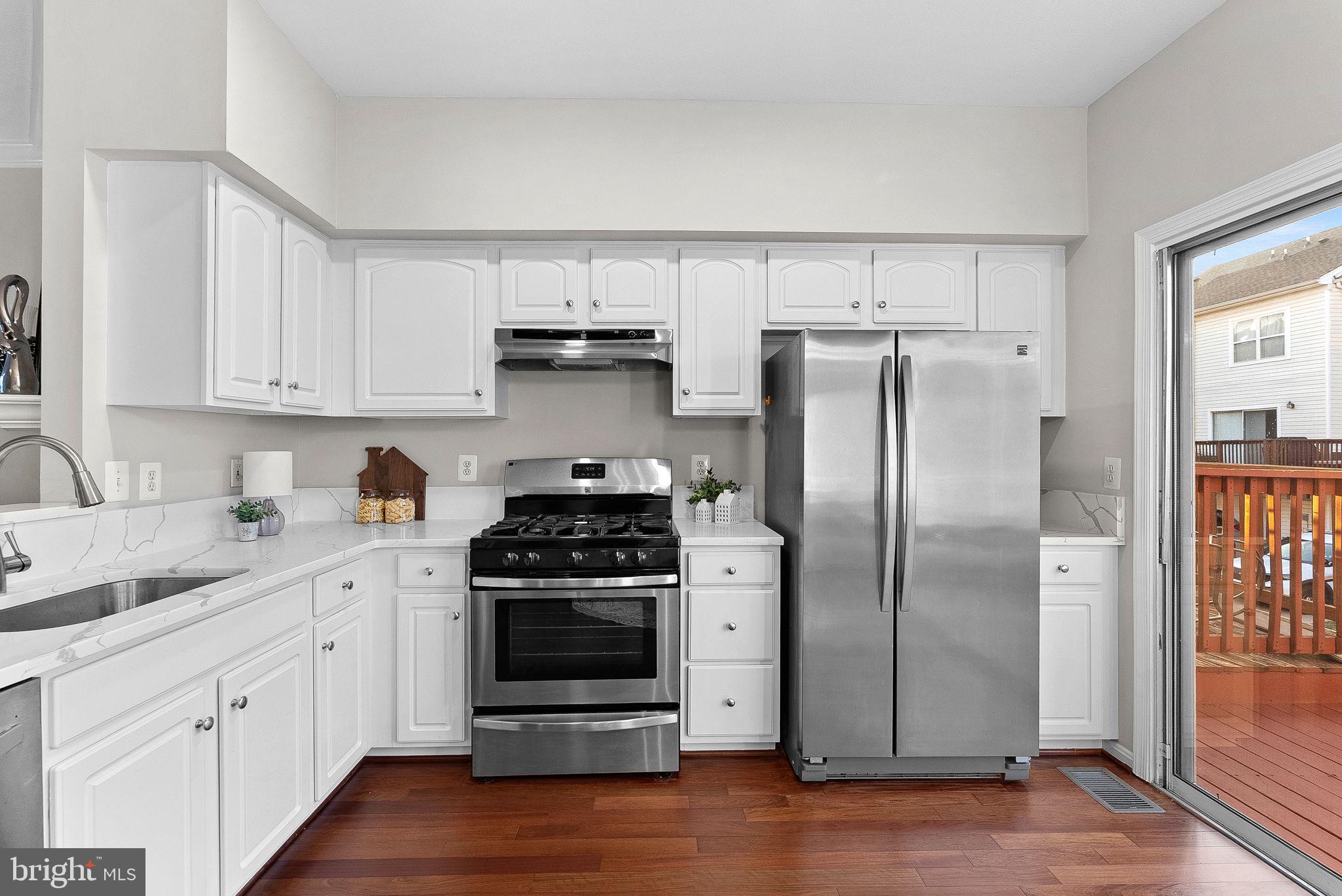 PARKSIDE AT ASHBURN - Residential