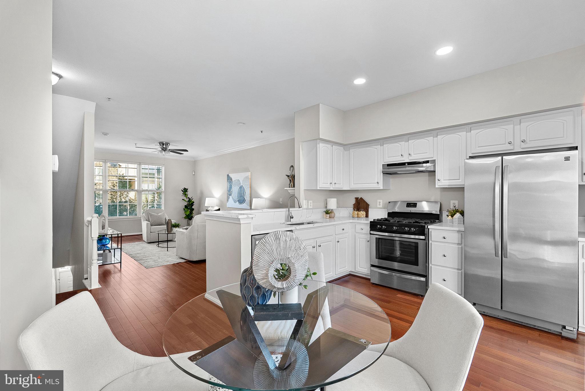 PARKSIDE AT ASHBURN - Residential