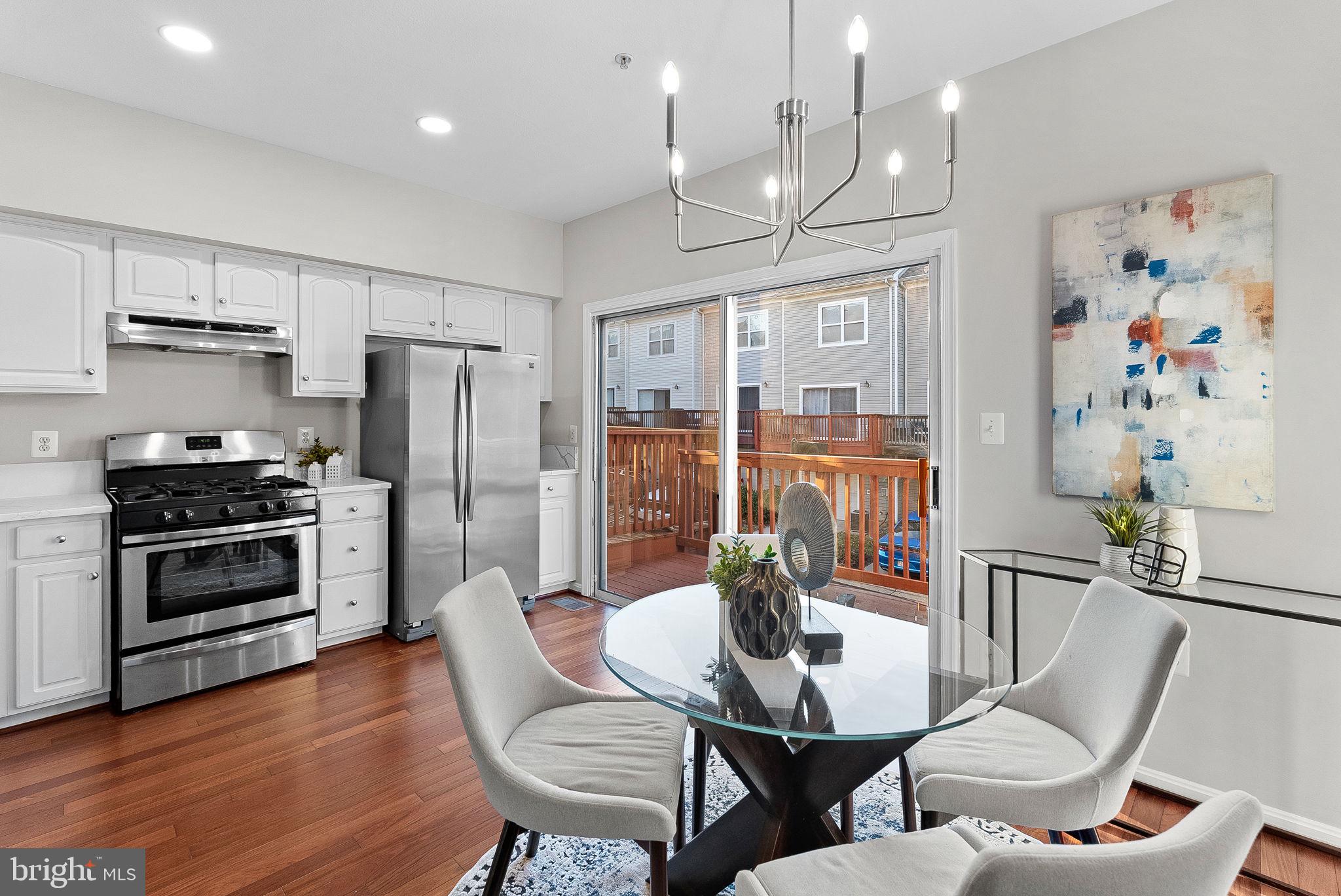 PARKSIDE AT ASHBURN - Residential